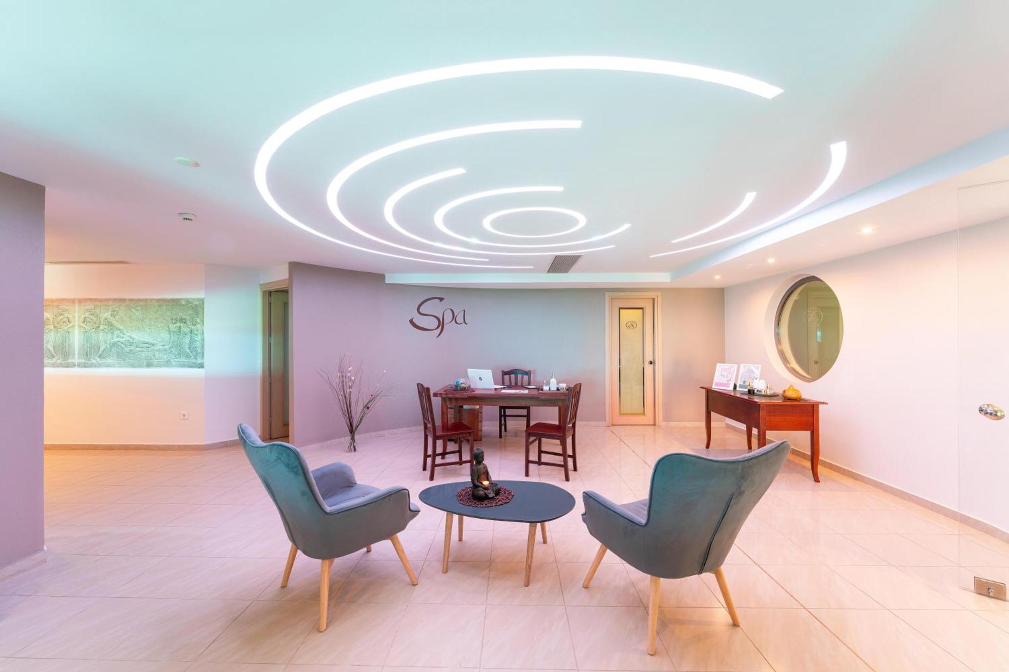 Kresten Royal Euphoria Kallithea (Rhodes)