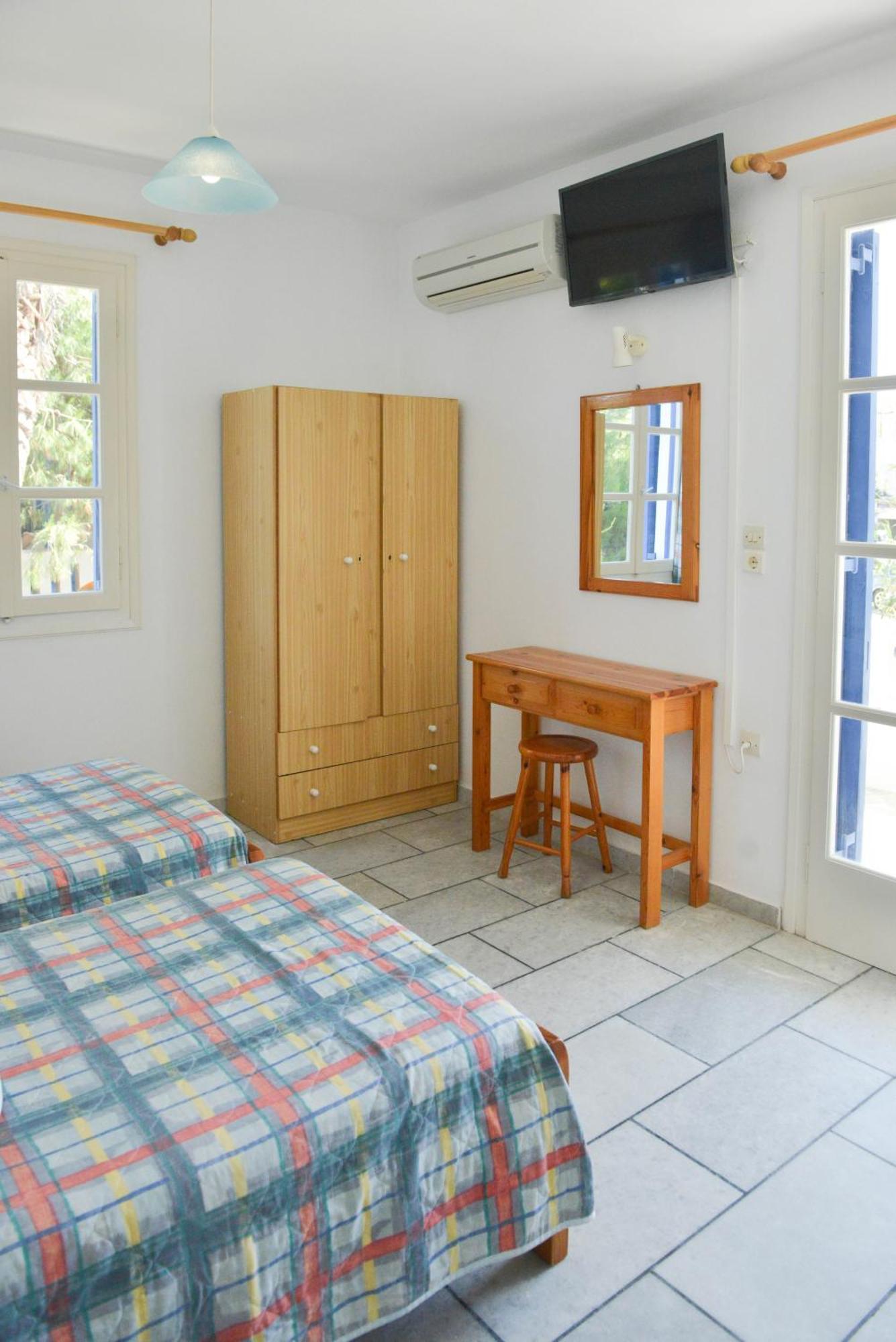 Plaza Apartment Agia Anna (Naxos)