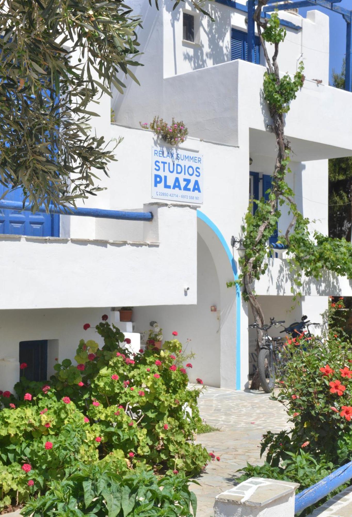 Apartment Plaza *