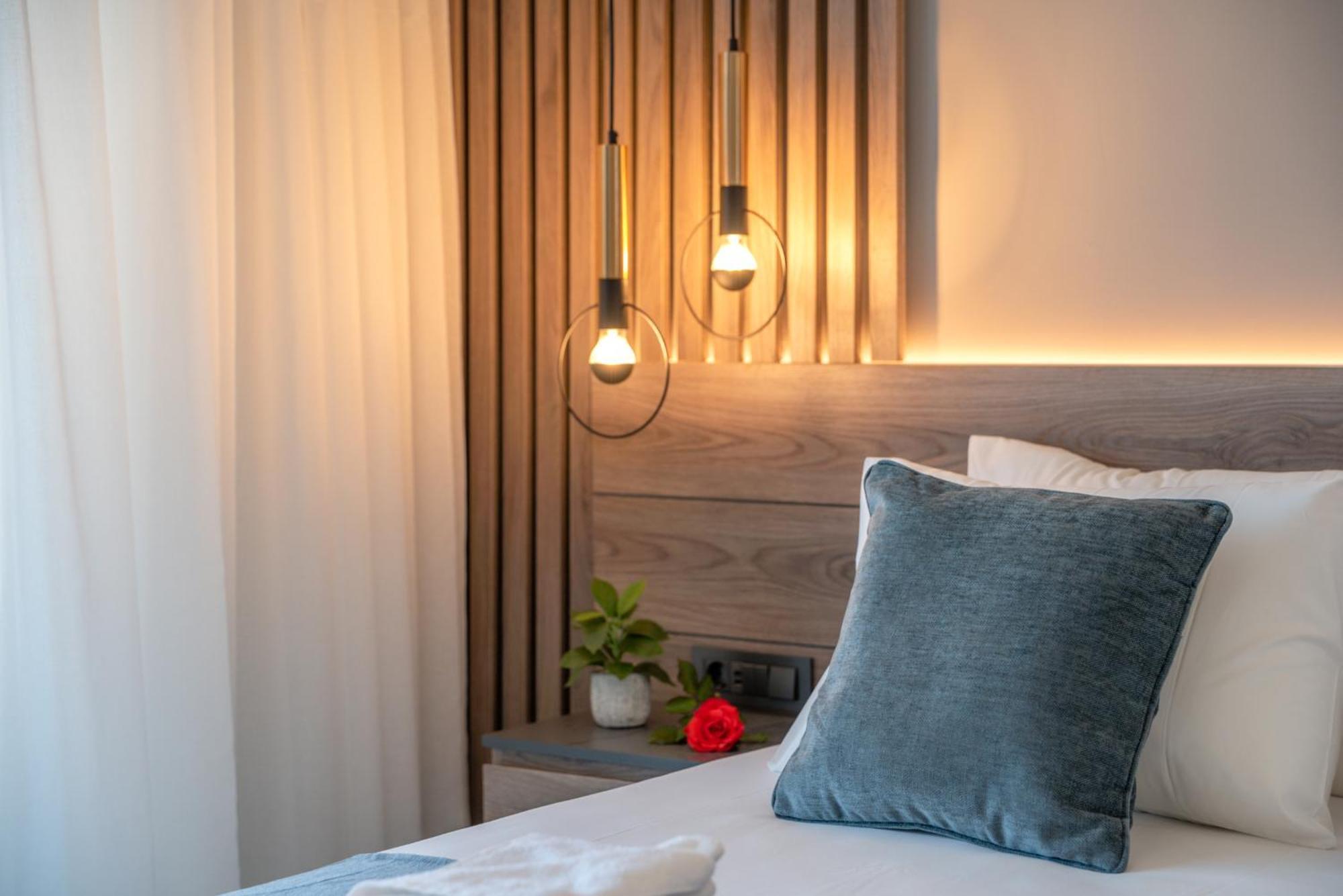 Litinakis Studios Apartment Agia Marina (Crete)
