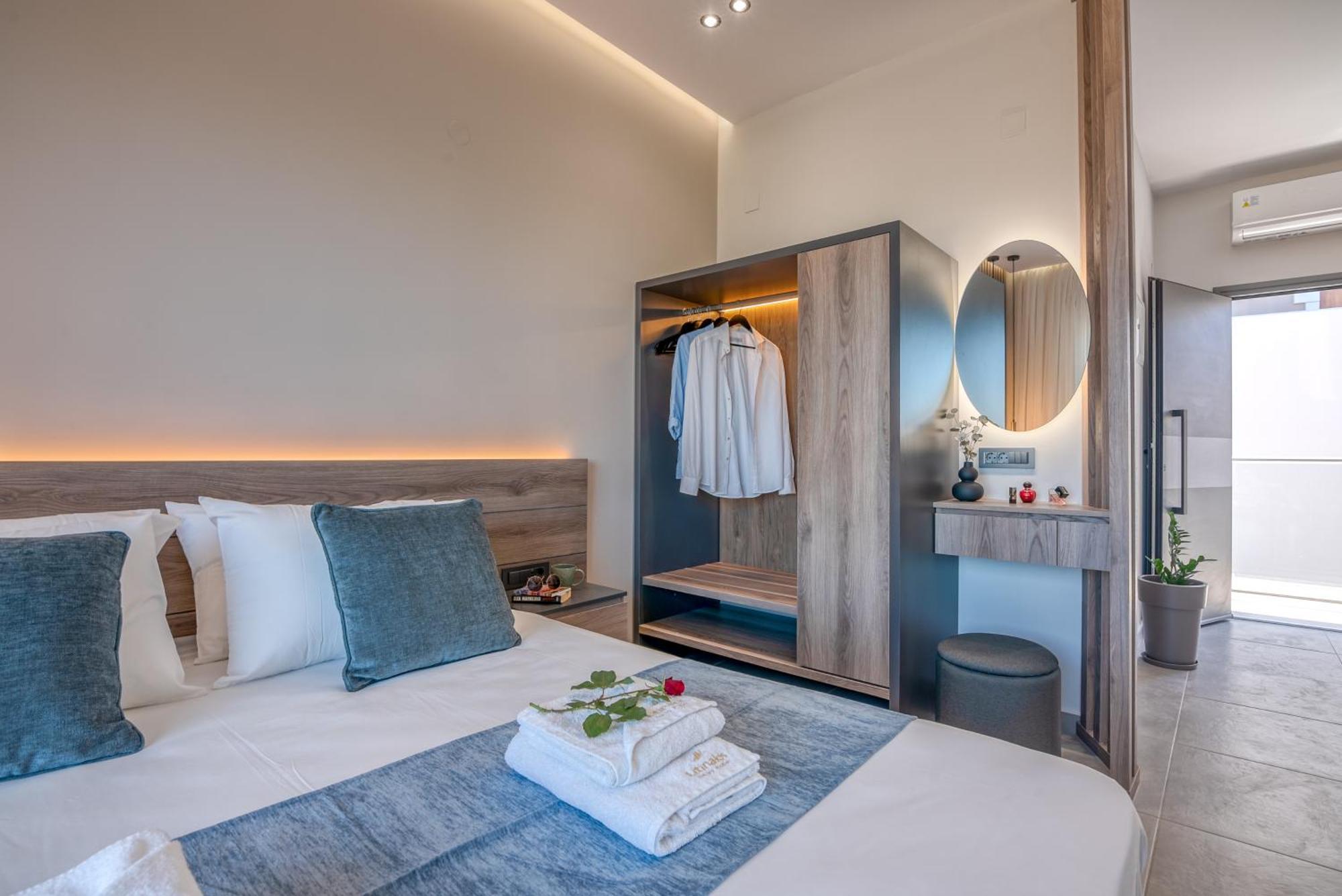 Litinakis Studios Apartment