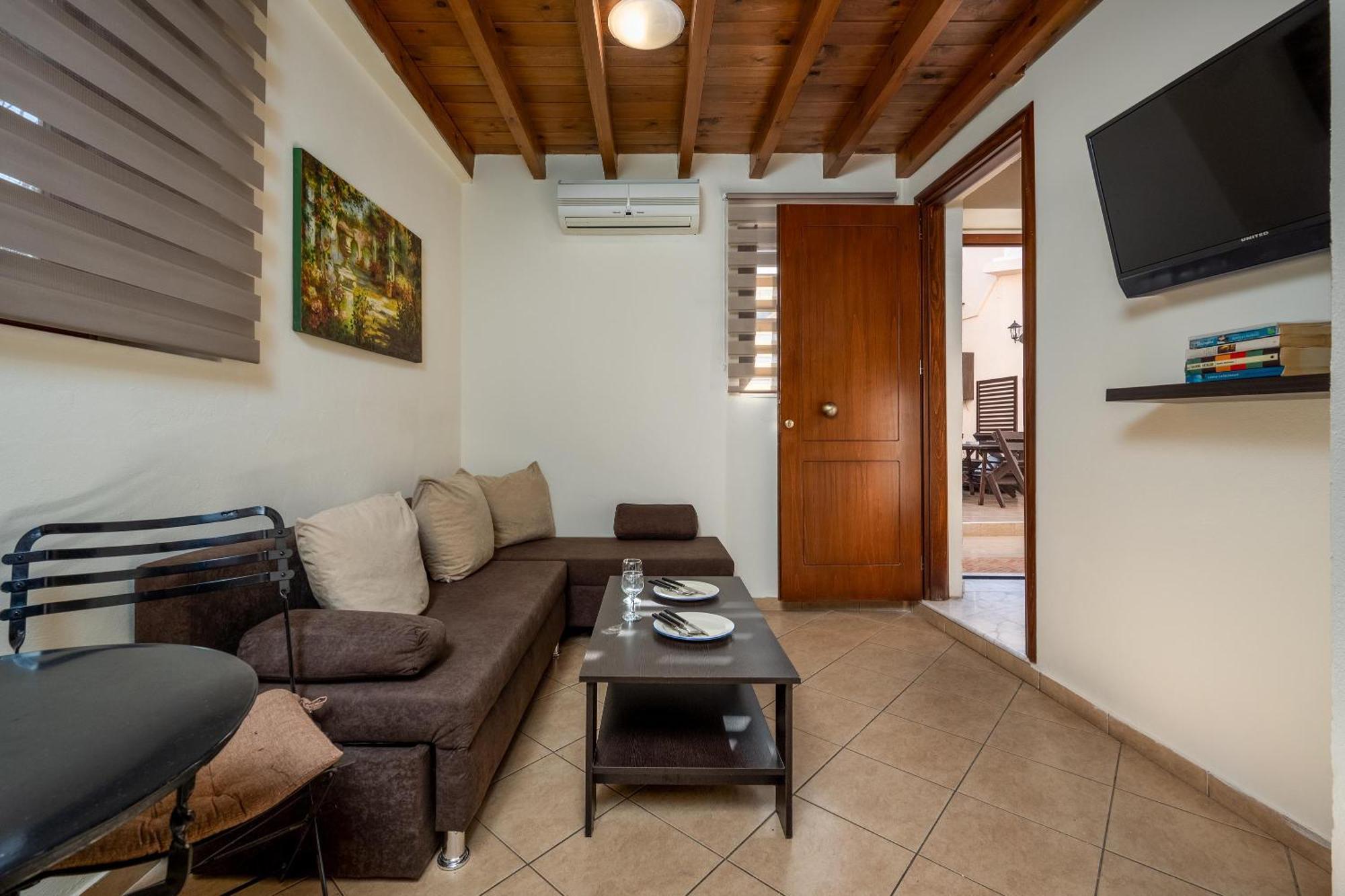 3 Charites Old Town Apartment Rhodes City