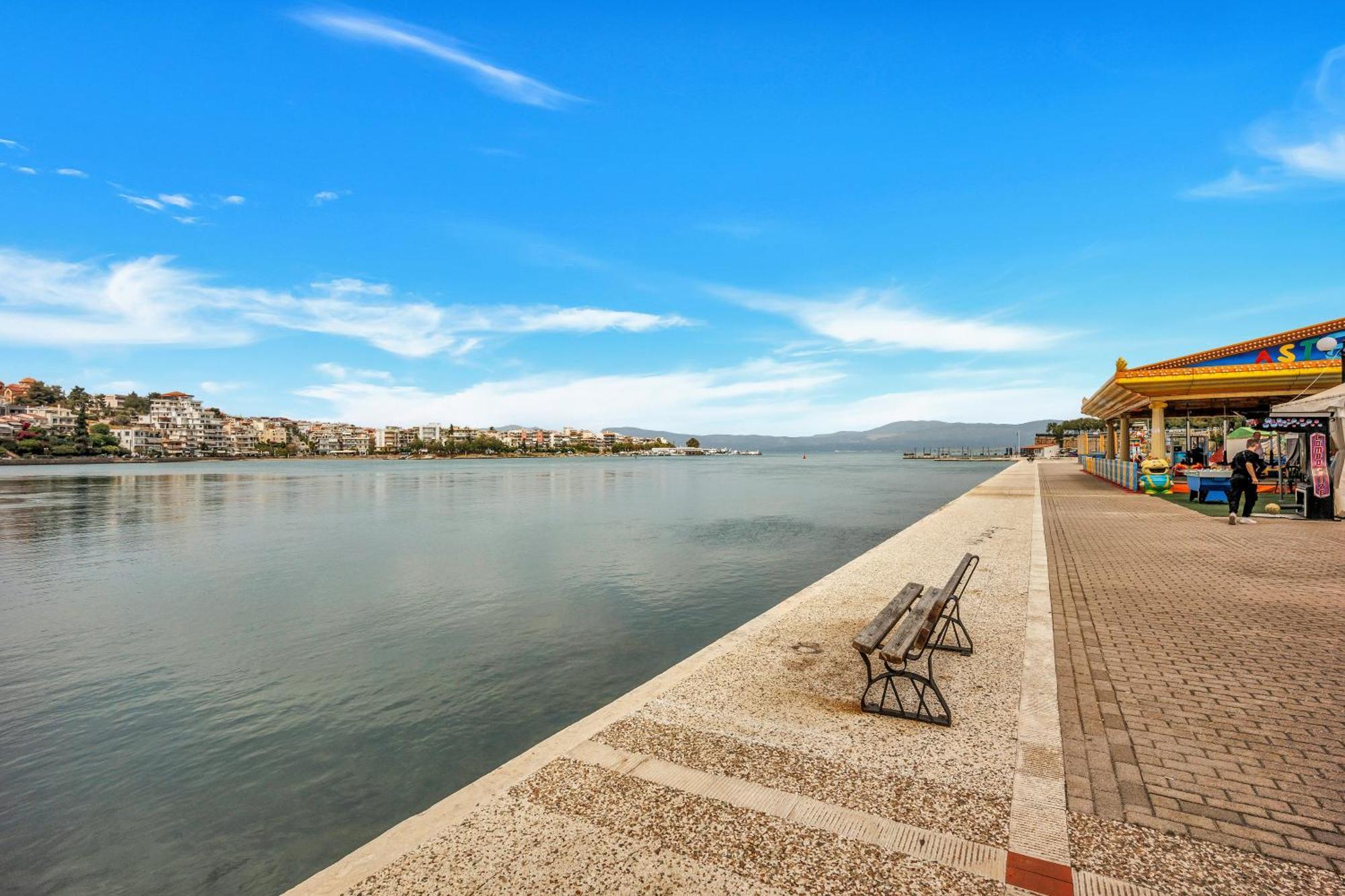 Apartment Fabulous Close To The Sea! Chalkida