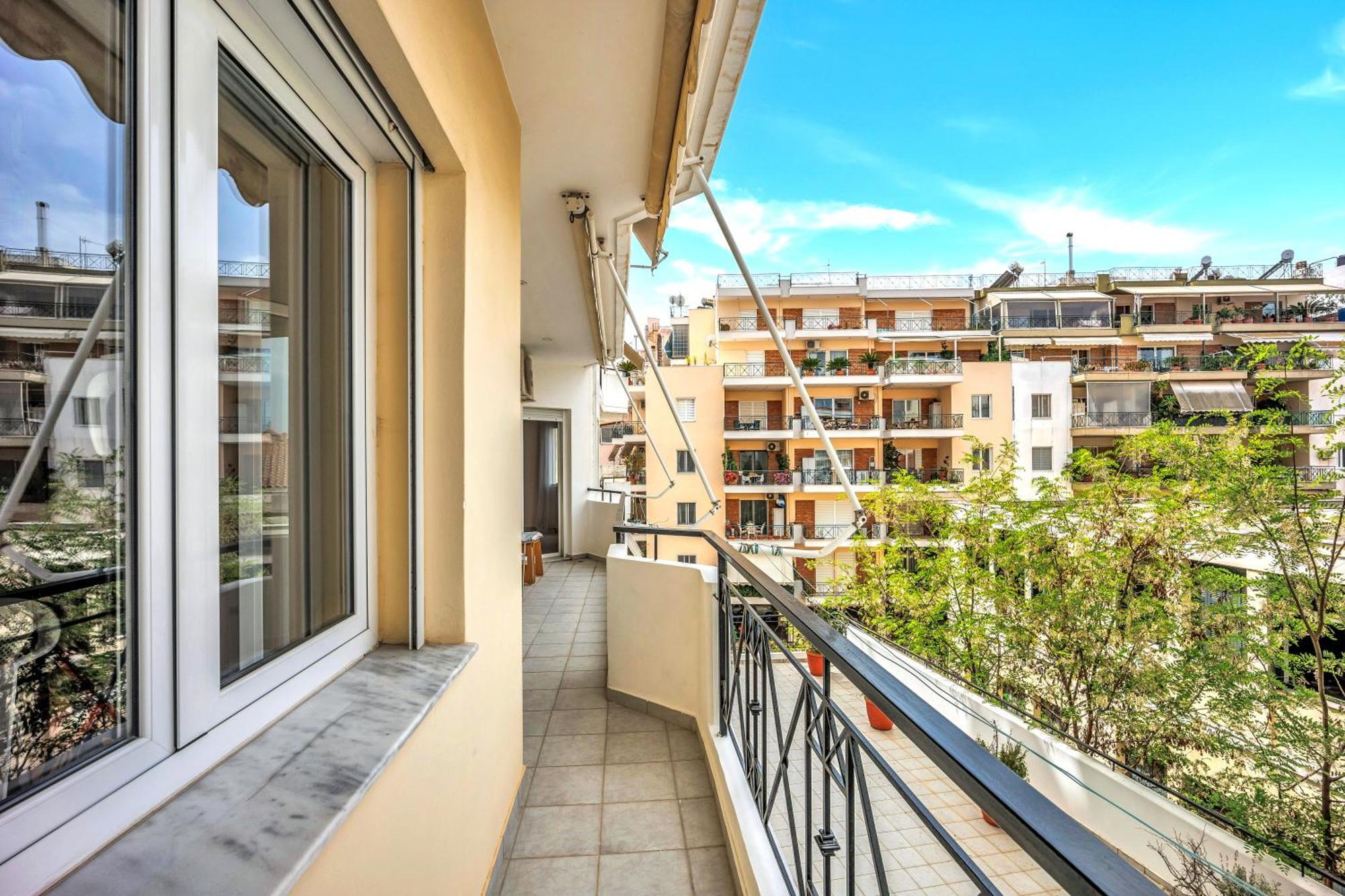 Apartment Fabulous Close To The Sea!