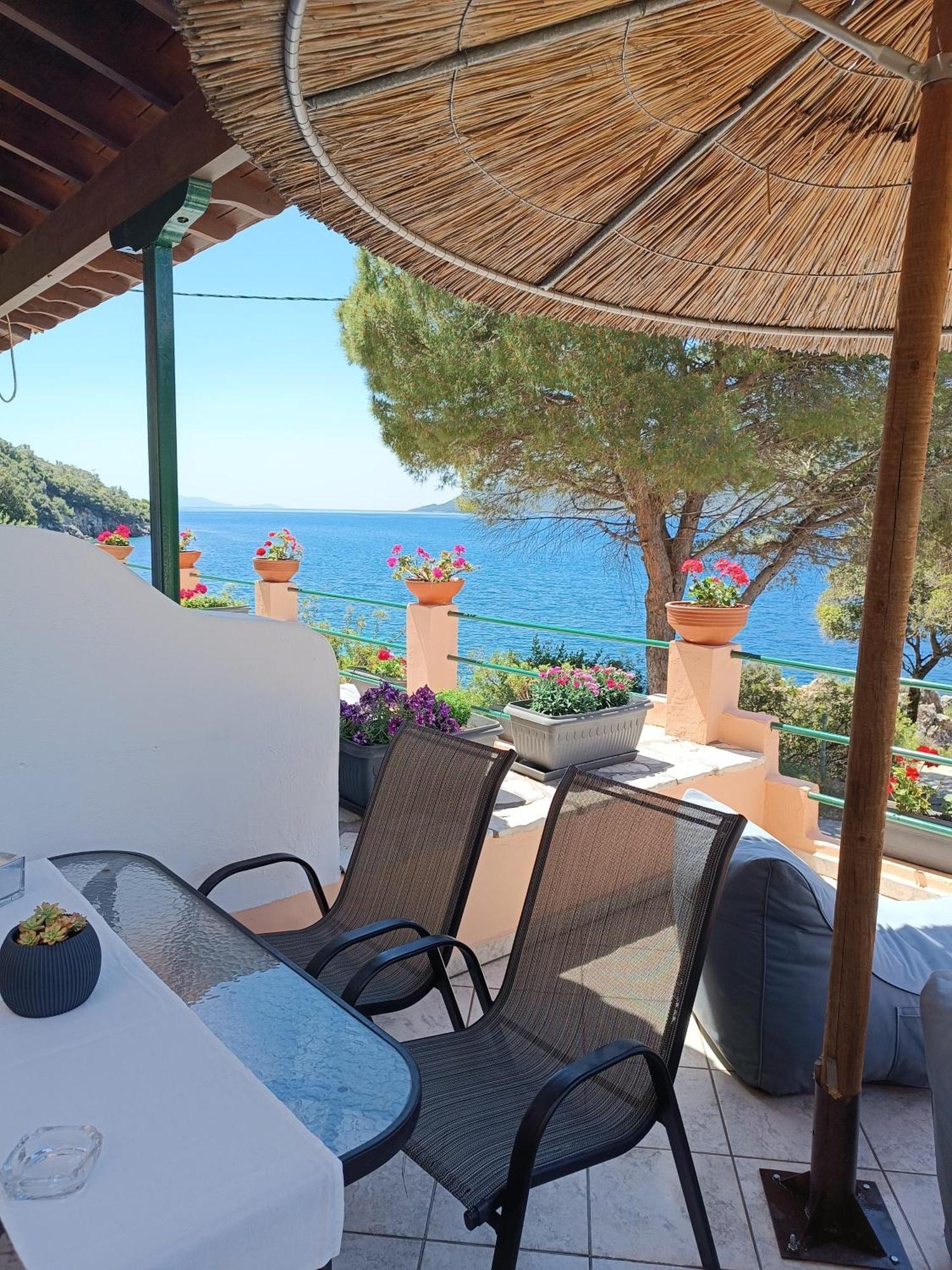 Ilios Aparthotel *