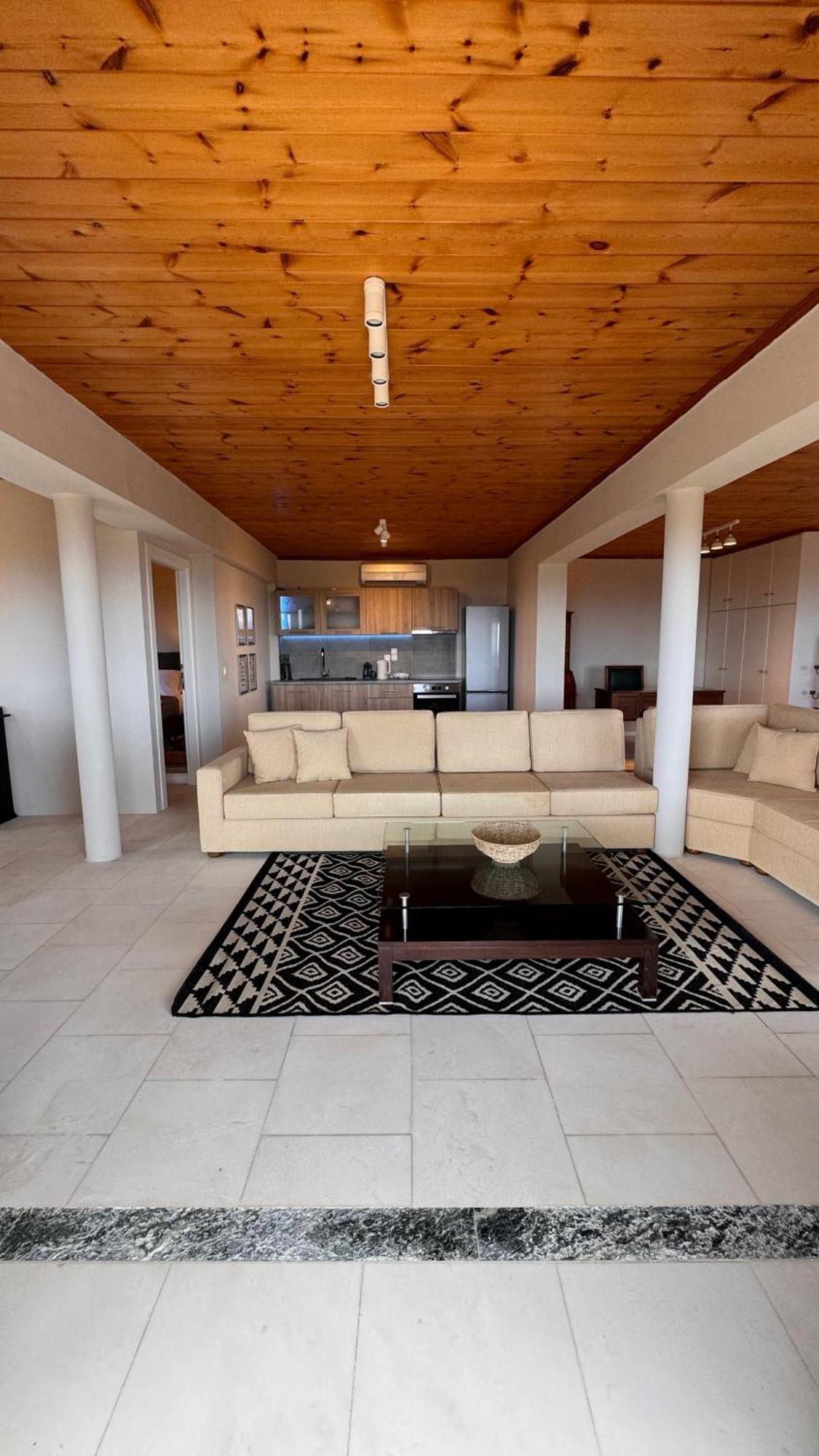 The Edge - 2024 Renovated Villa Argostoli (Kefalonia)
