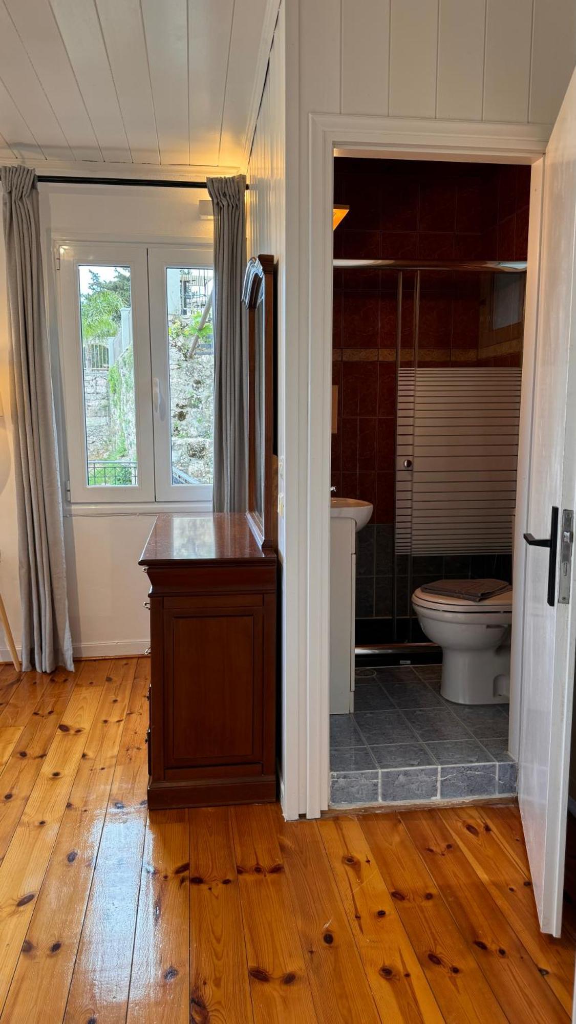 The Edge - 2024 Renovated Villa