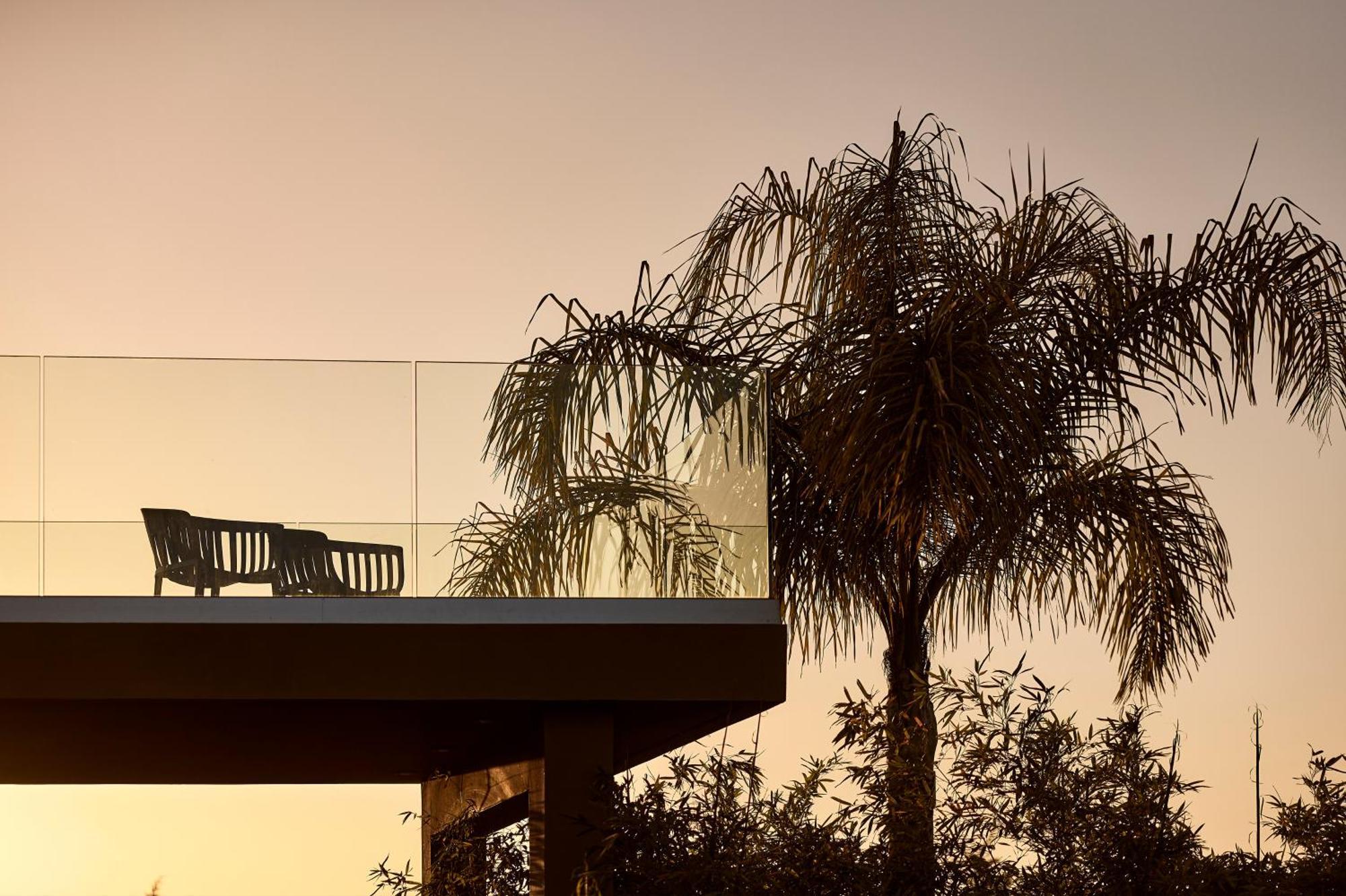 Villa Fuerte Chania - Including Two 7-seater Vans, Airport Shuttle, Breakfast Alikianos