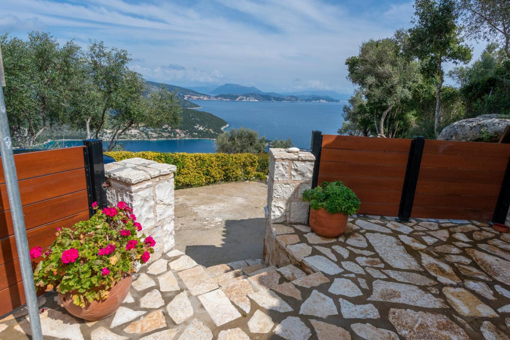 Arriva * Sivota (Lefkada)
