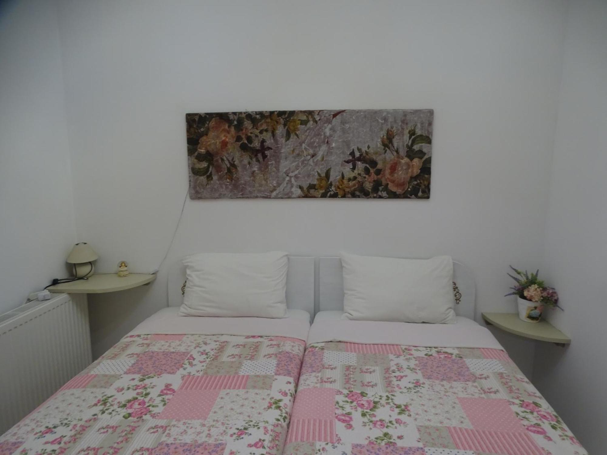 Artemis Greenhill Apartment Vravrona