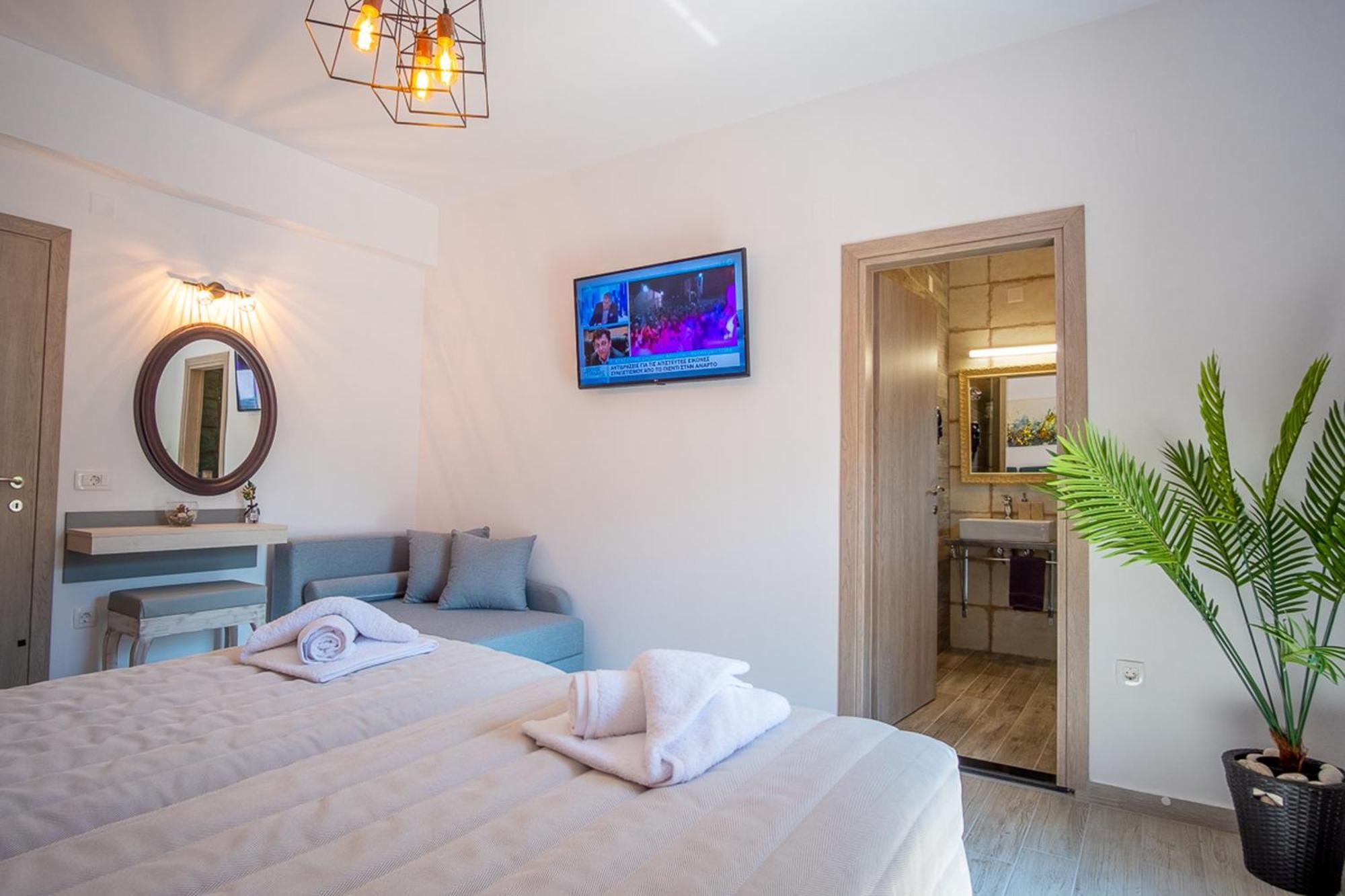 Serenity Luxe Aparthotel Parga