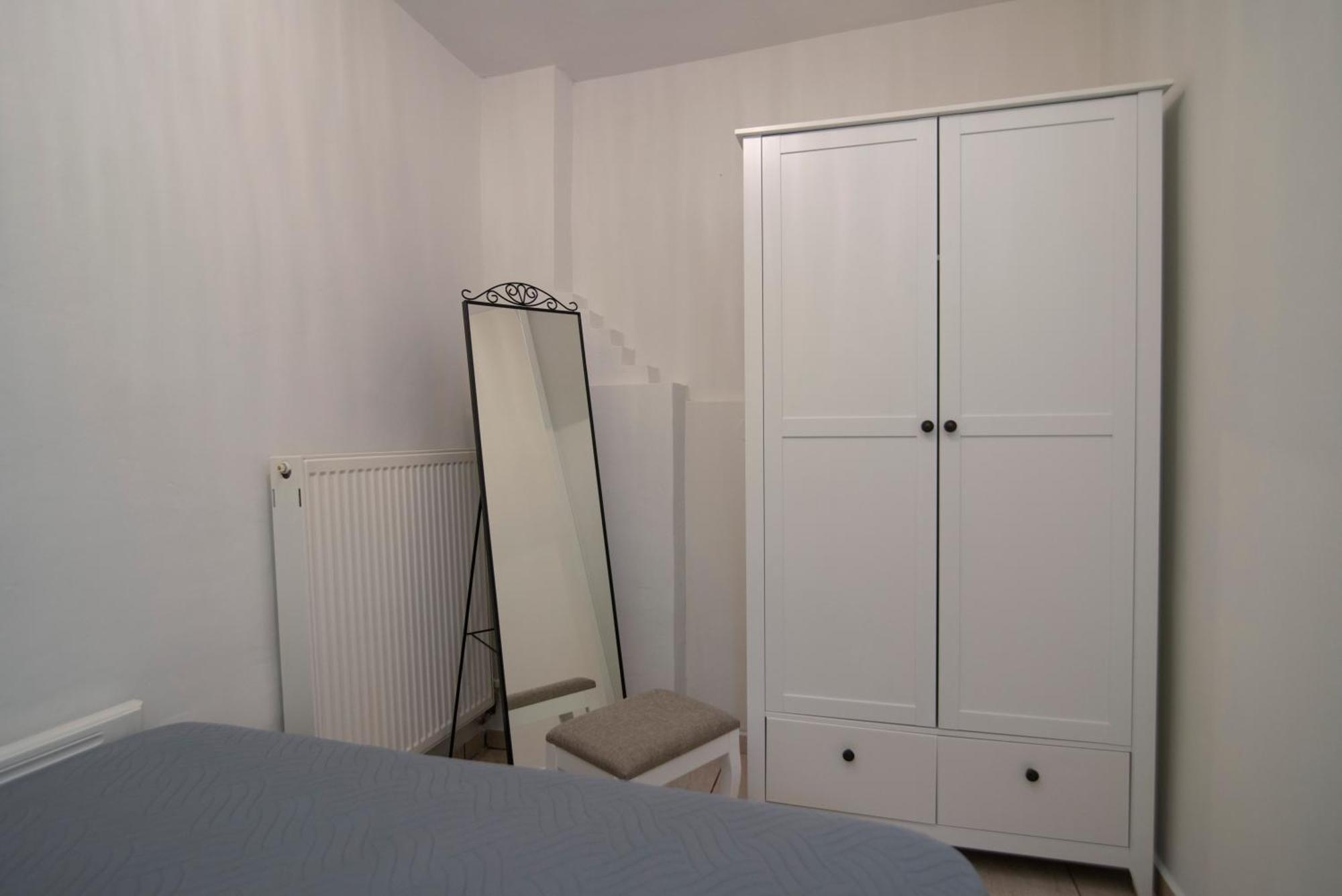 Antheon Apartment