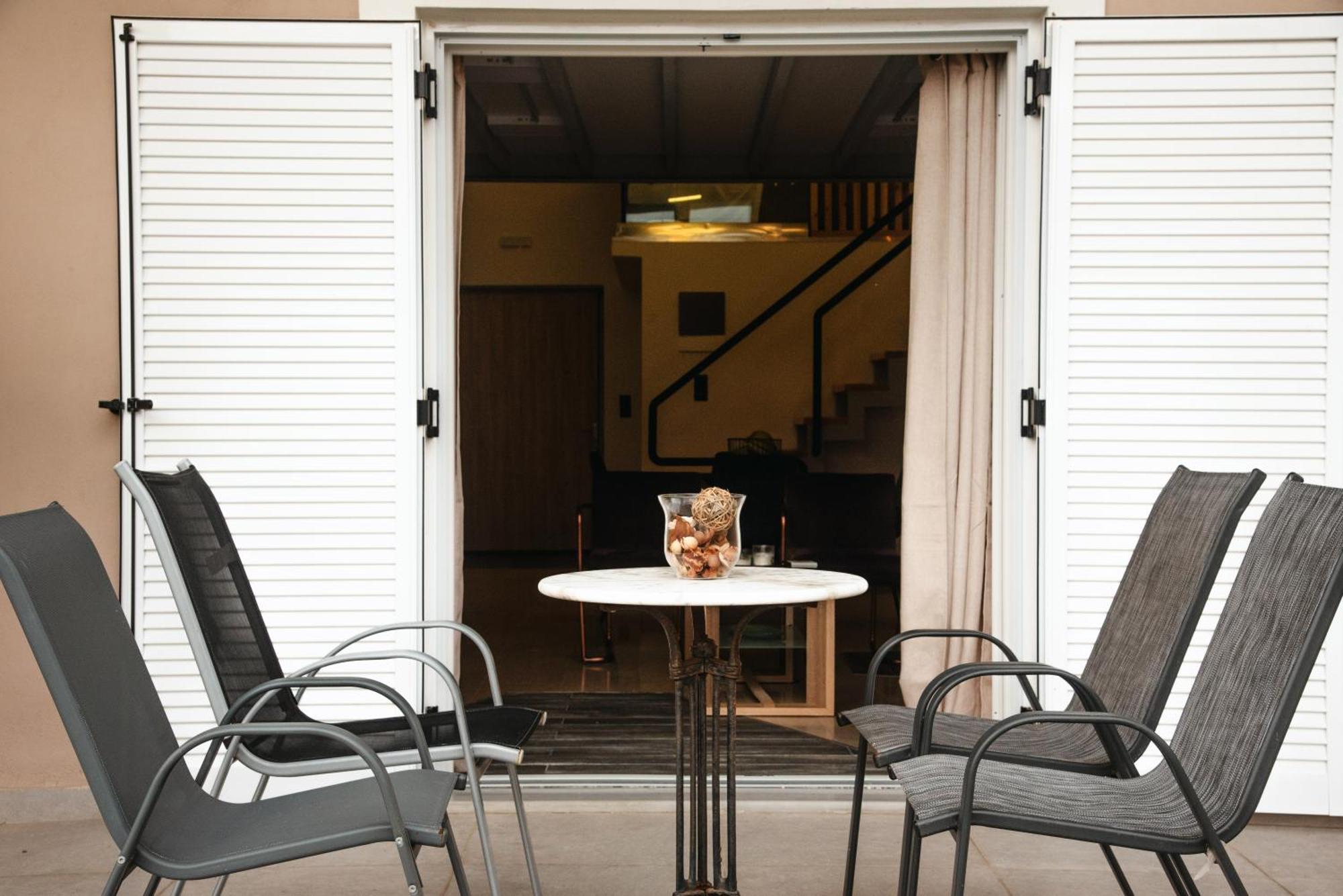 Victoria's Corfu Apartment