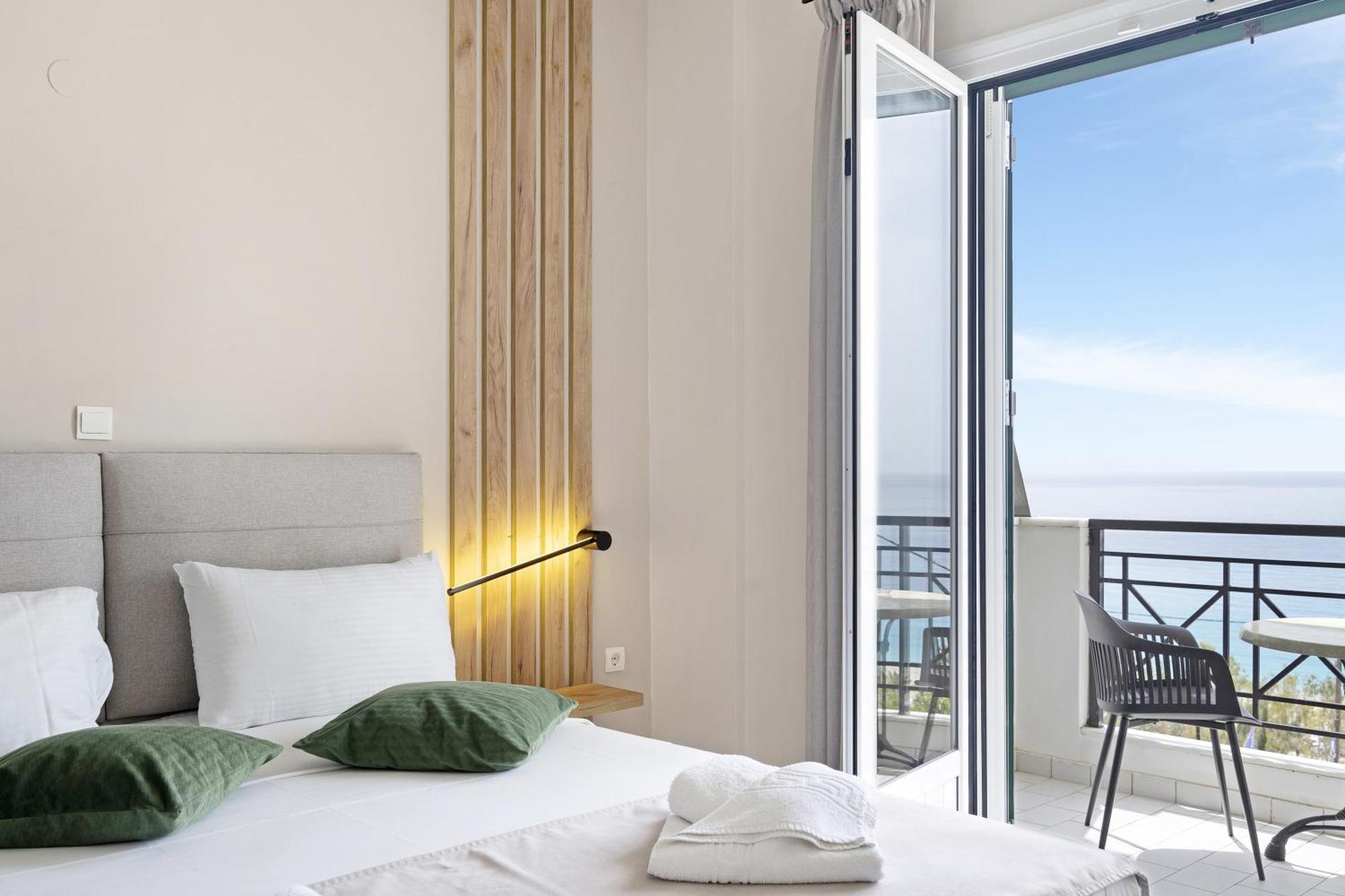 Sunset Premium D Agios Nikitas