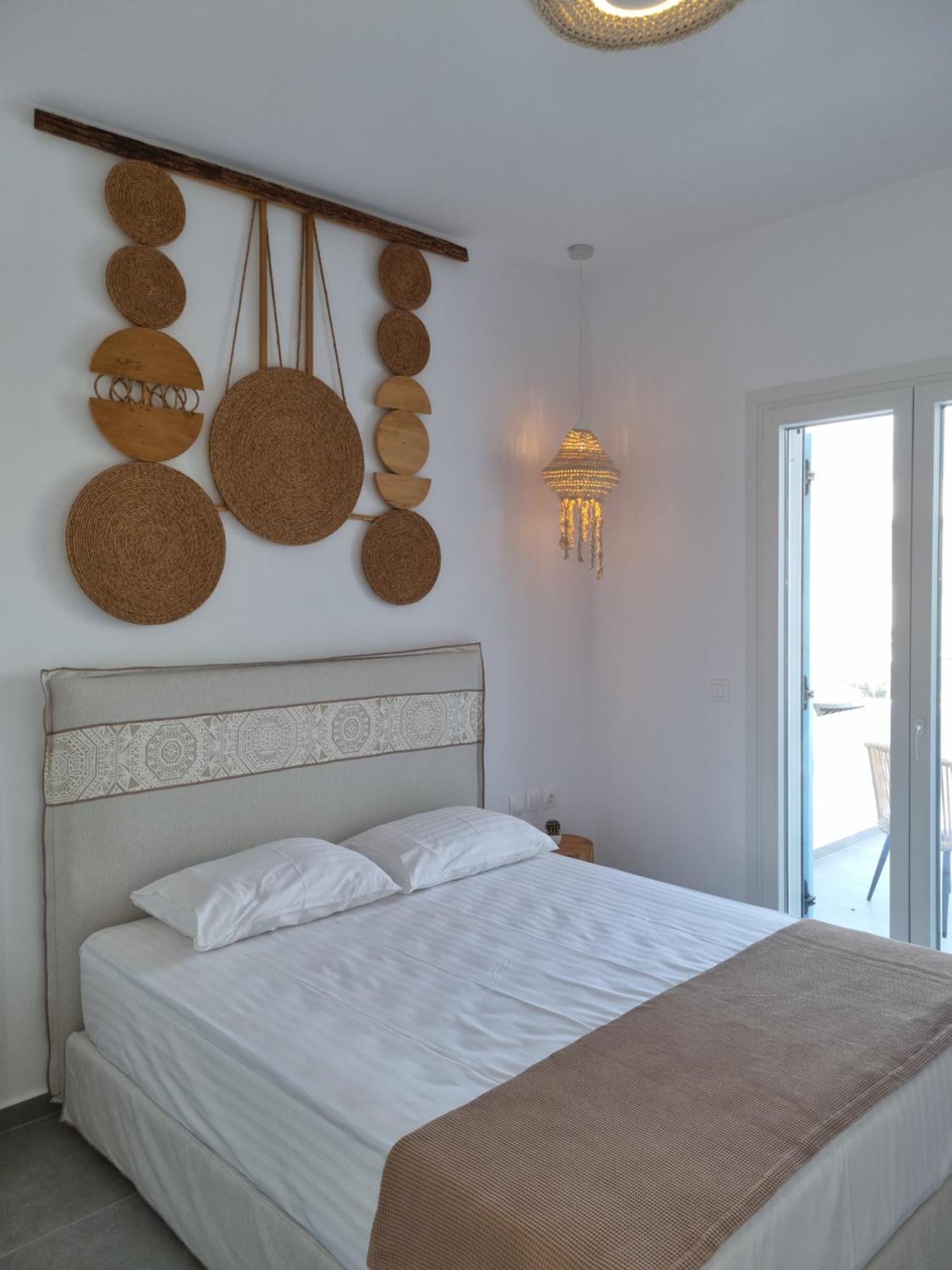 Kryni Deluxe Villa Adamantas (Milos)