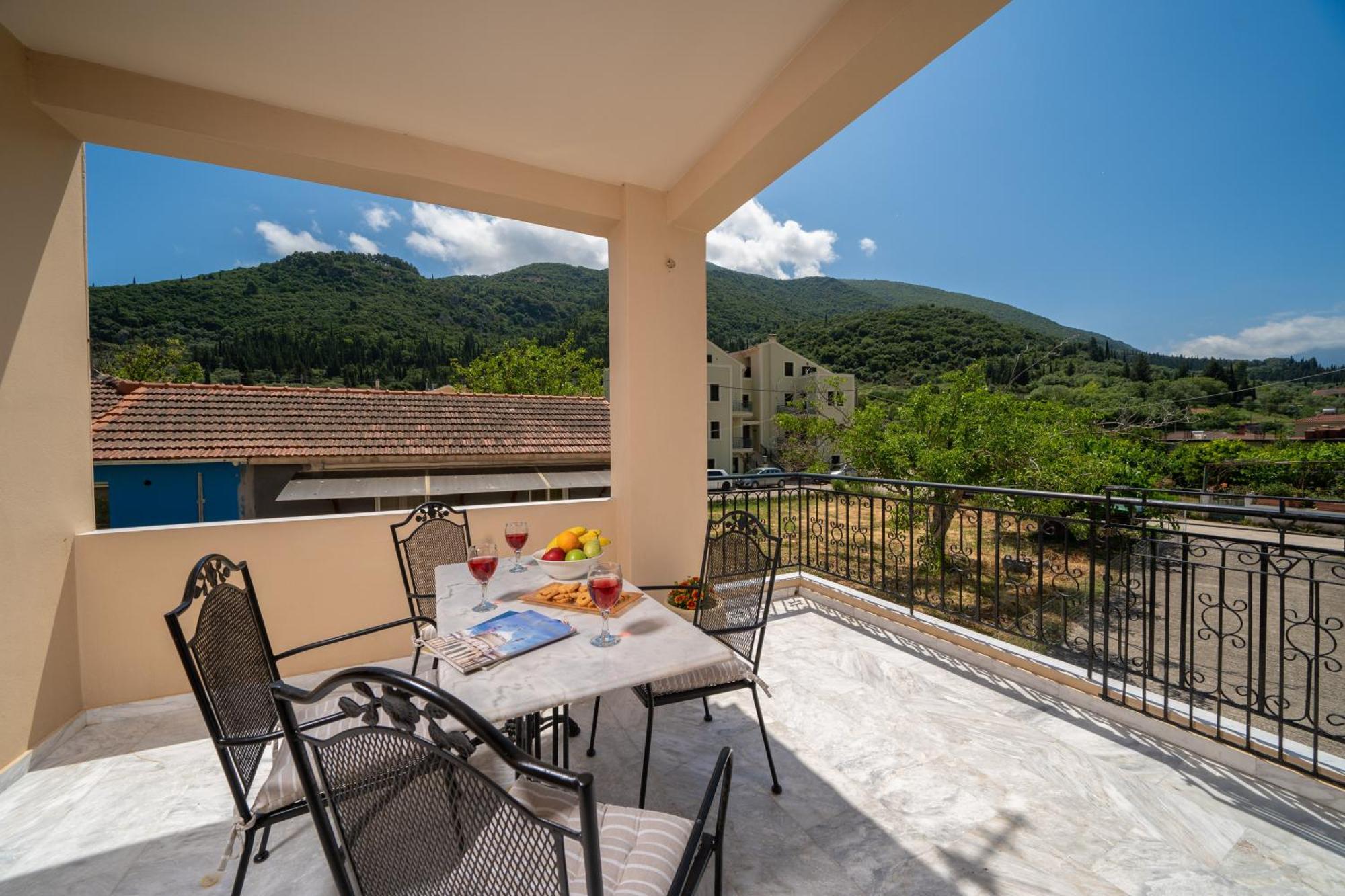 Hotel Mary's & Sami (Kefalonia)