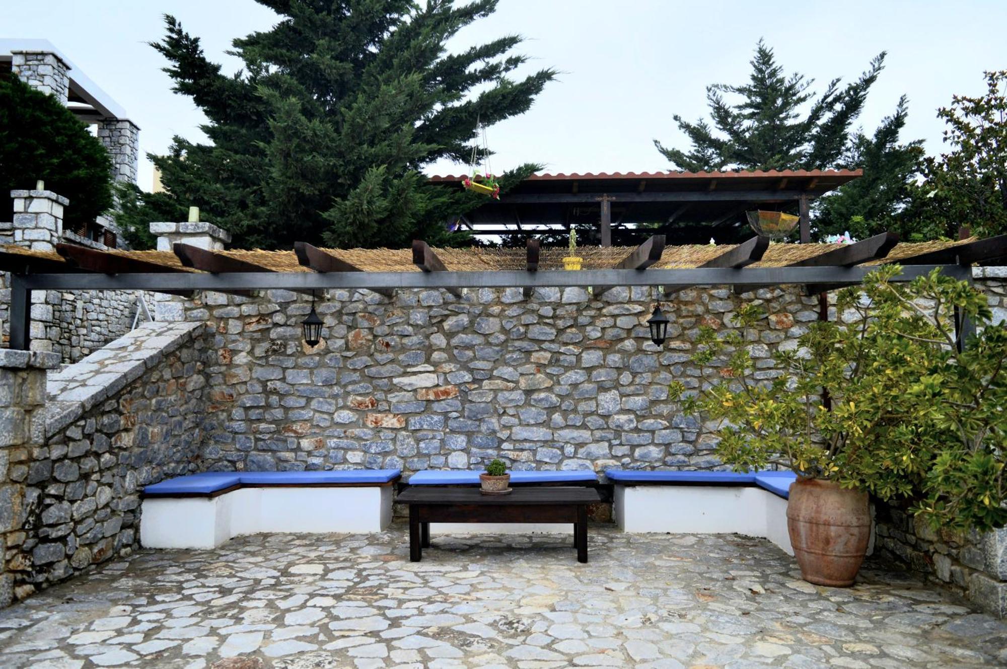 Malvazios #7 * Gythio