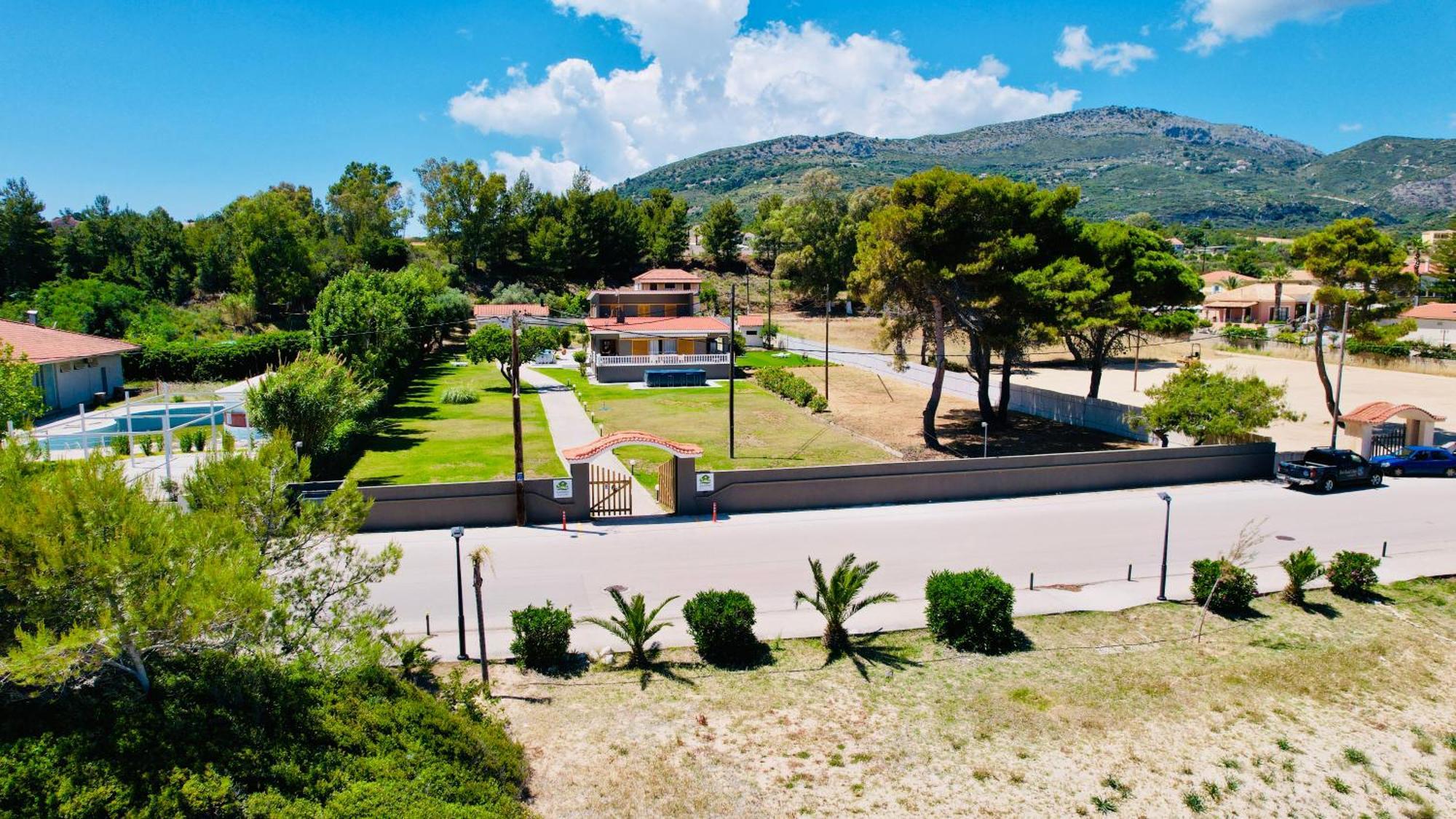 Guest house Gazonia Family Estate *