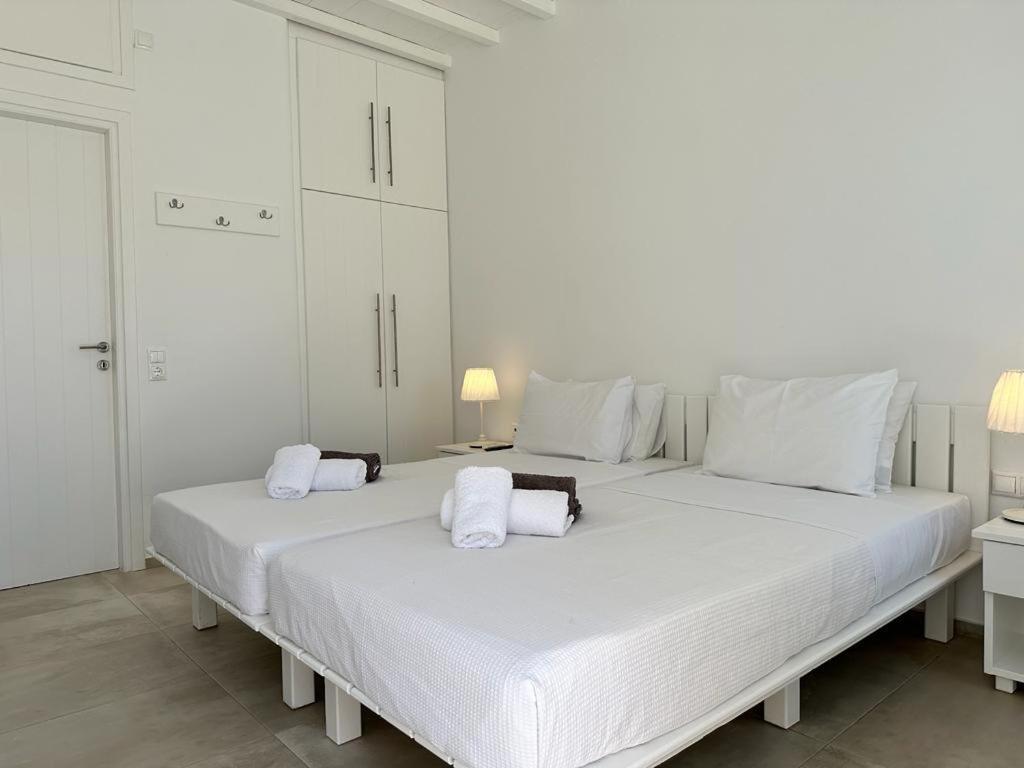 Elia Spirit And By Live&travel Elia (Mykonos)