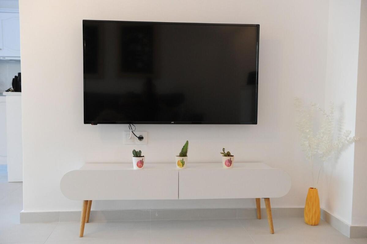 Apartment Seafront - Port House G