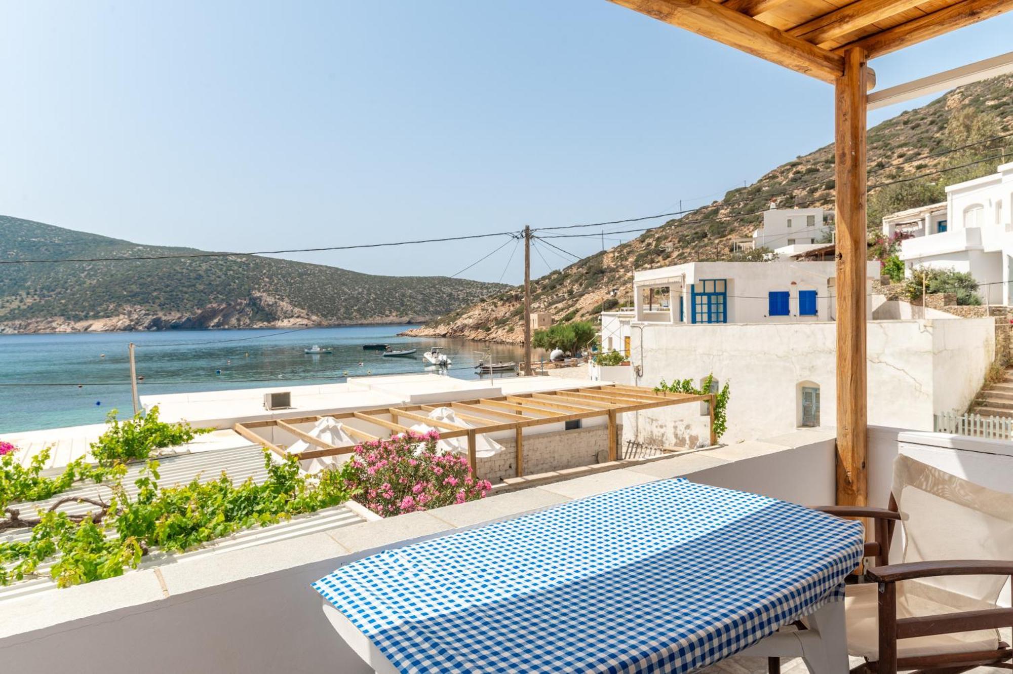 Sifnos 6 * Vathi (Sifnos)