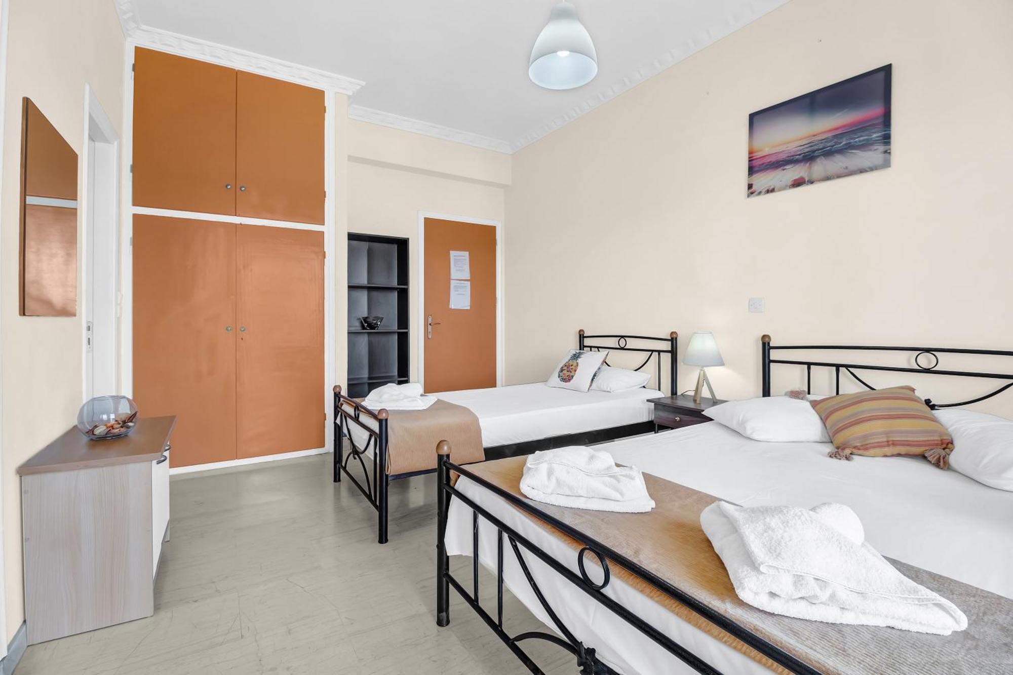 Tasoula One Bedroom Sea View Apartment Nikiana