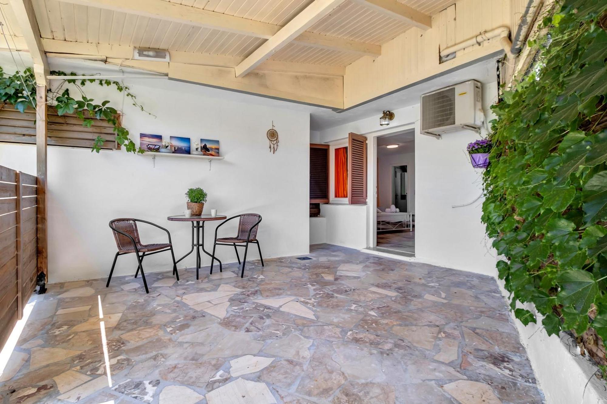 Tasoula With Garden View