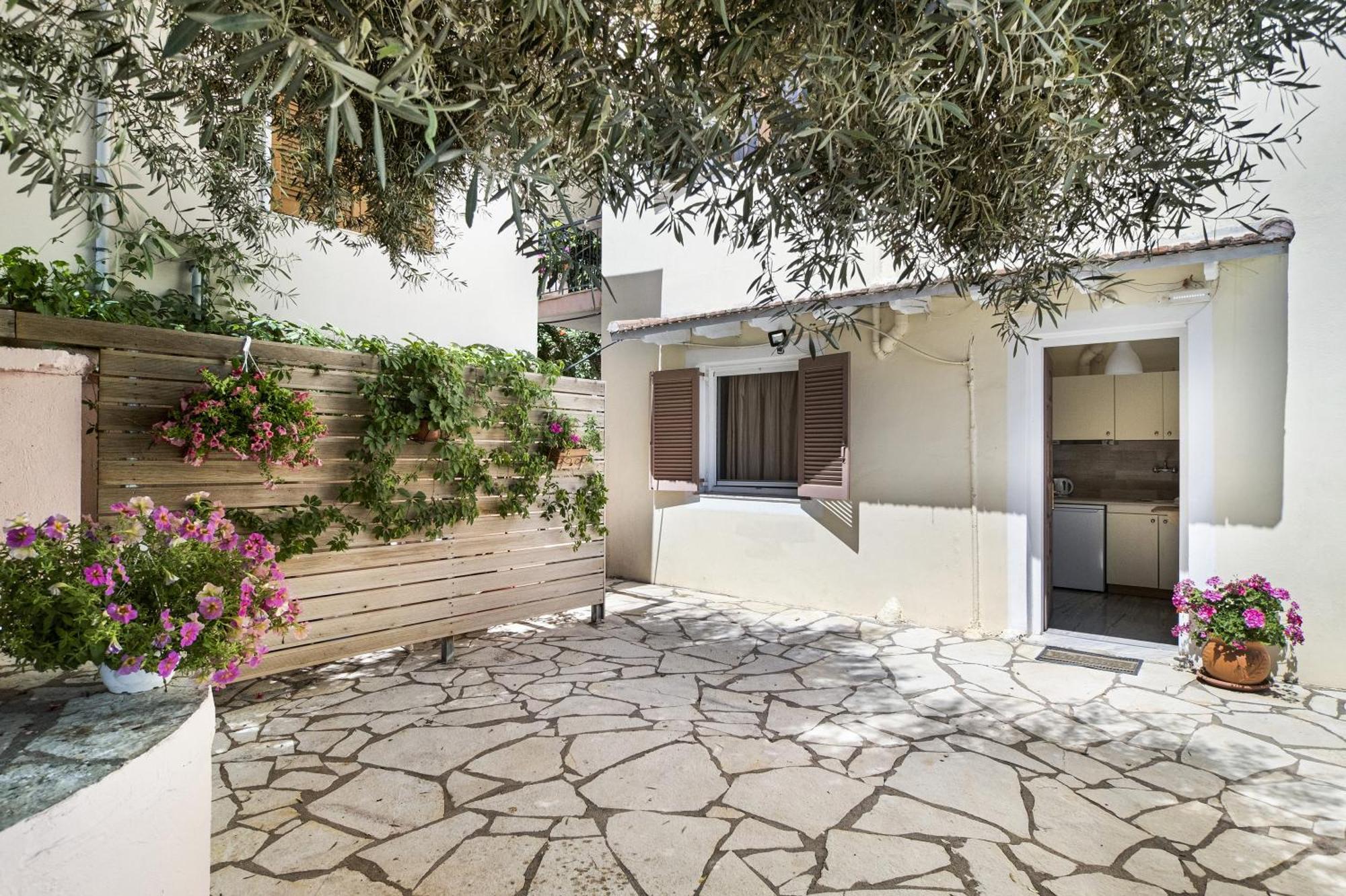 Apartment Tasoula With Sea View 1 *