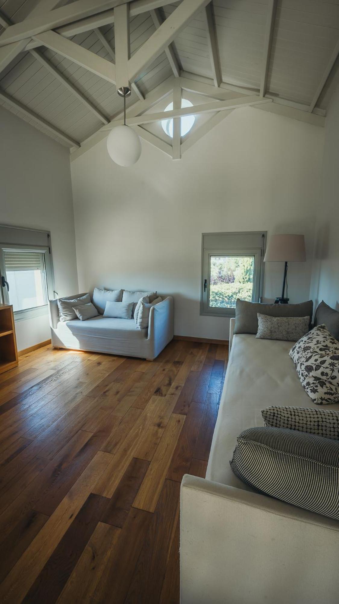 Thea Ii Sea View Villa, *