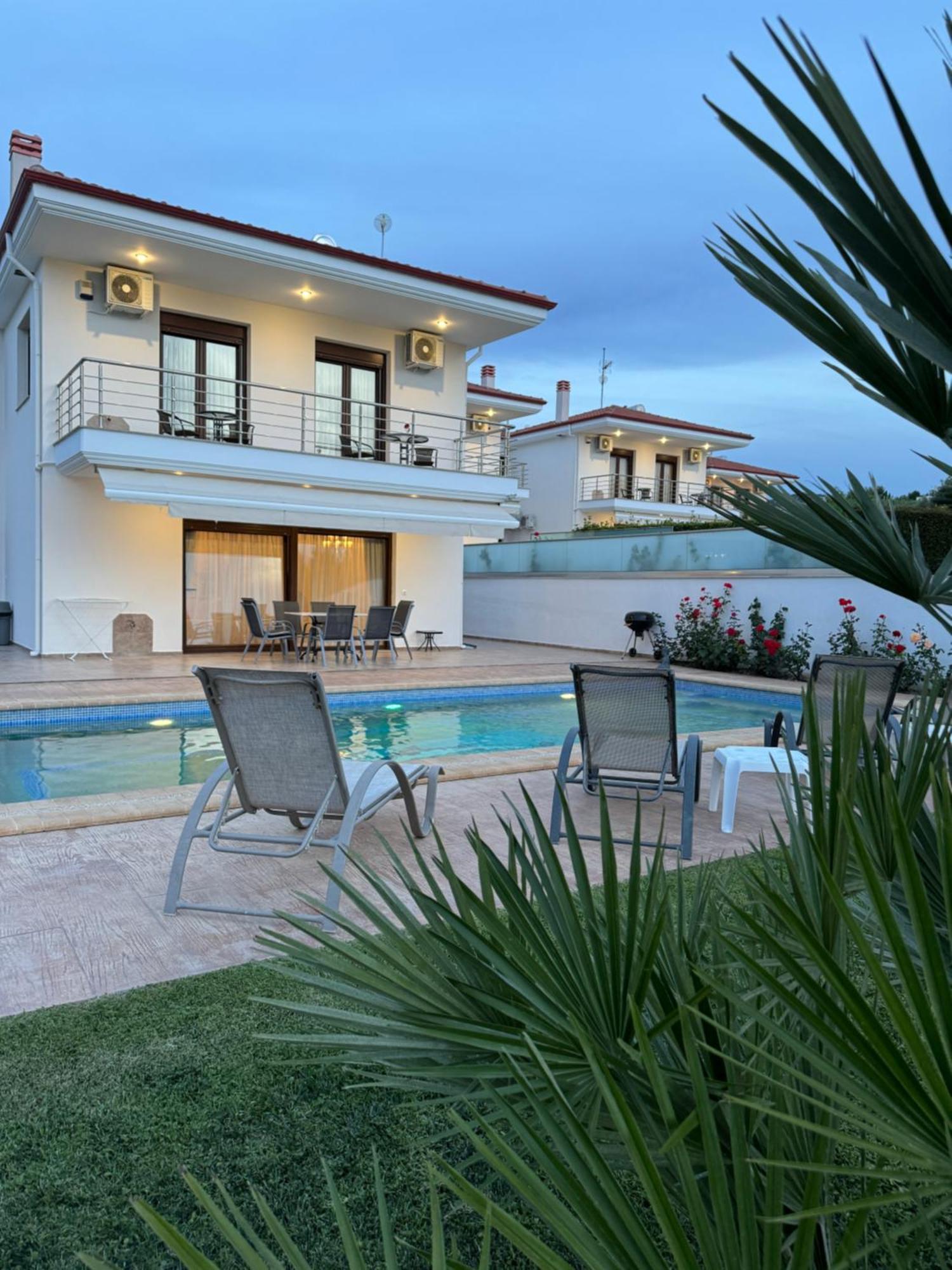 Villas Hanioti Villa