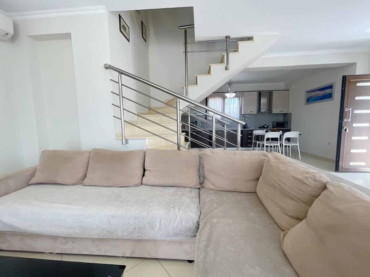 Villa Villas Hanioti *