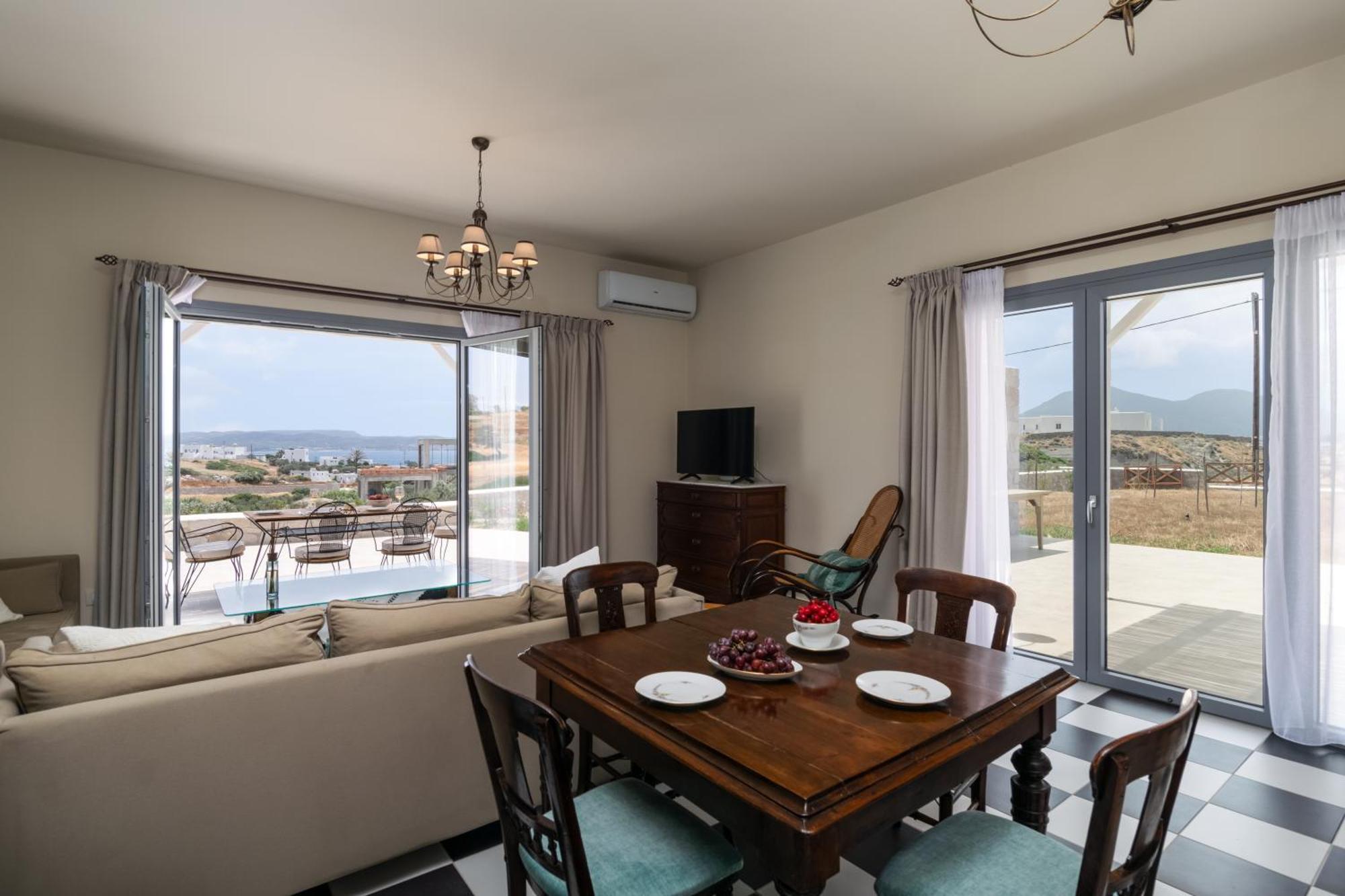 Harites Apartment's * Adamantas (Milos)