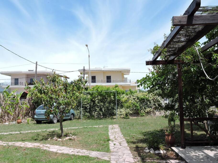Sotiria Holiday home Nea Thesi