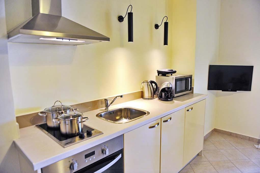 Apartment Kastri *