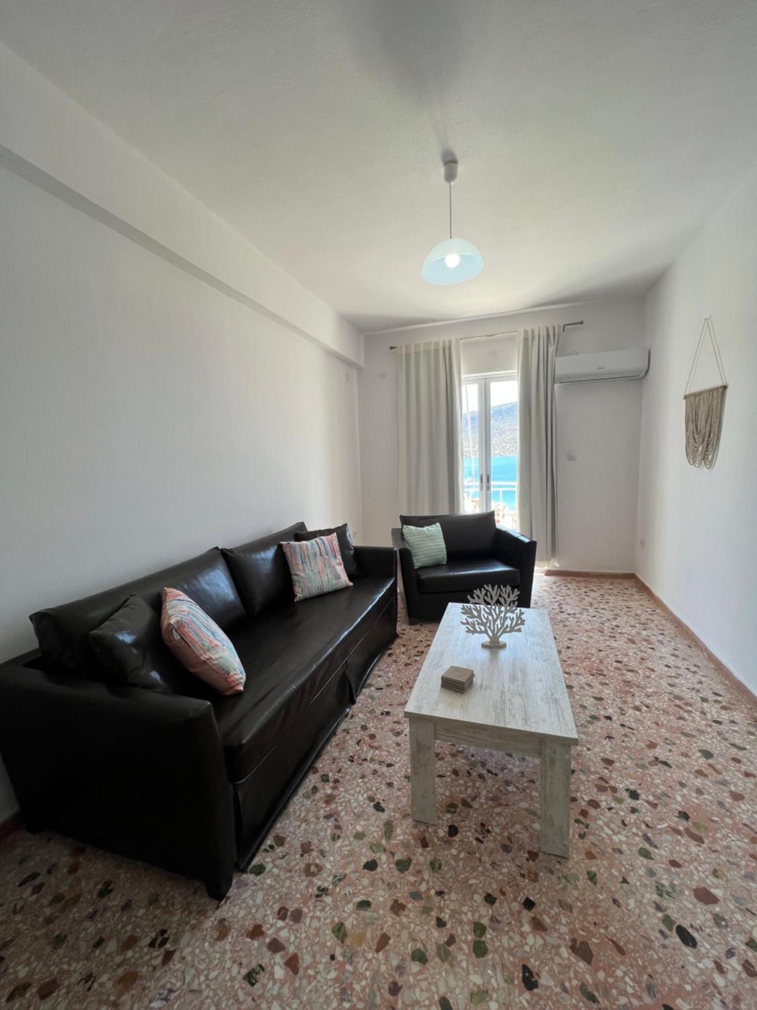 Saltsea Apartment *