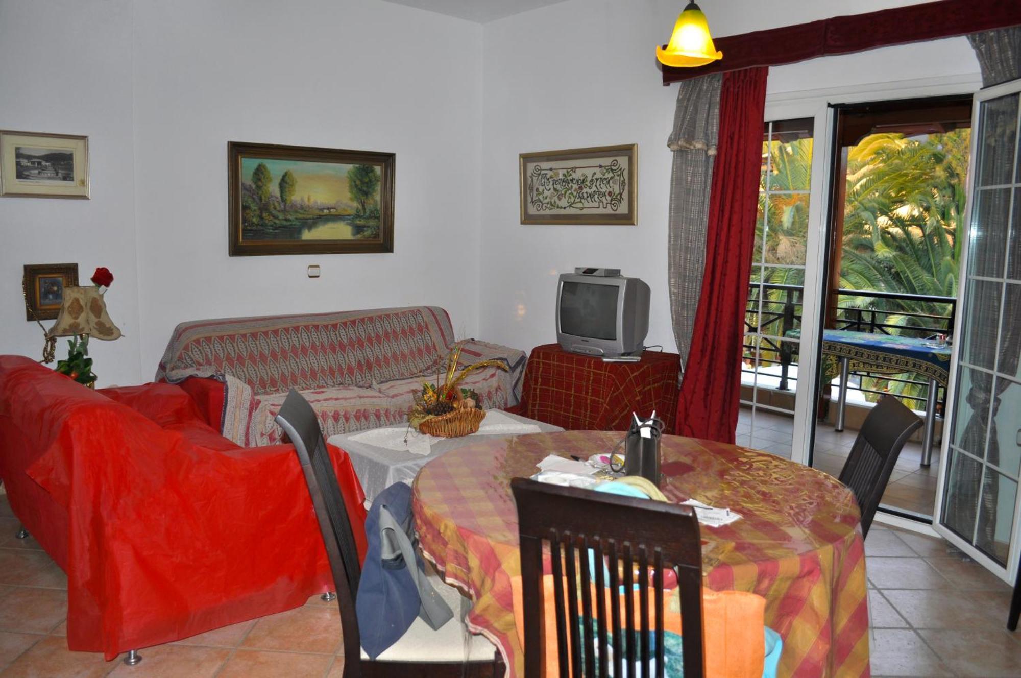 House Litsa 50 Metres From Agios Gordios 2br Apartment *