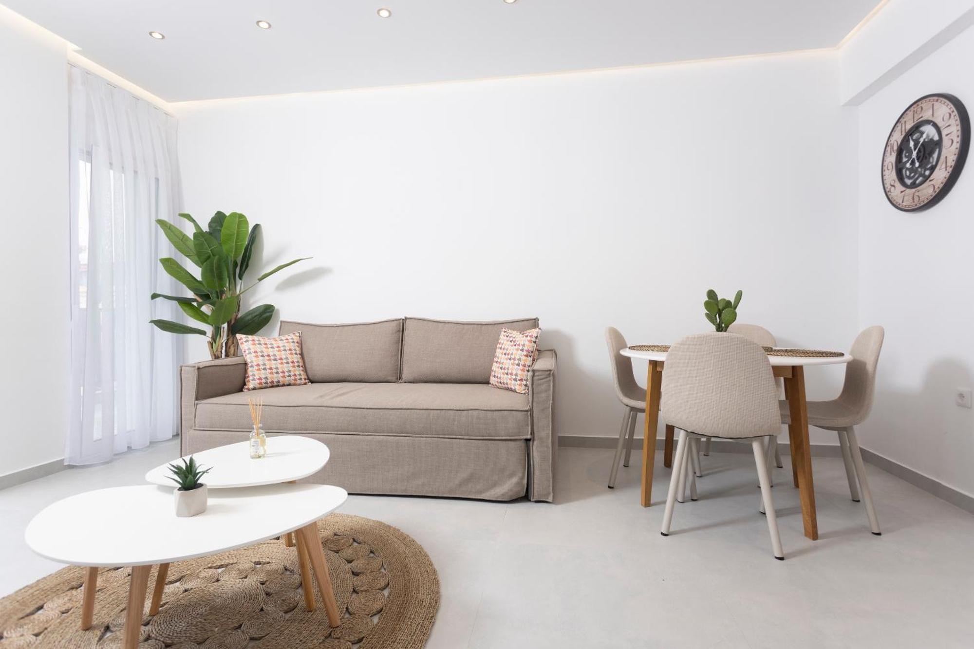 Paula Luxury Living By The Sea Apartment *