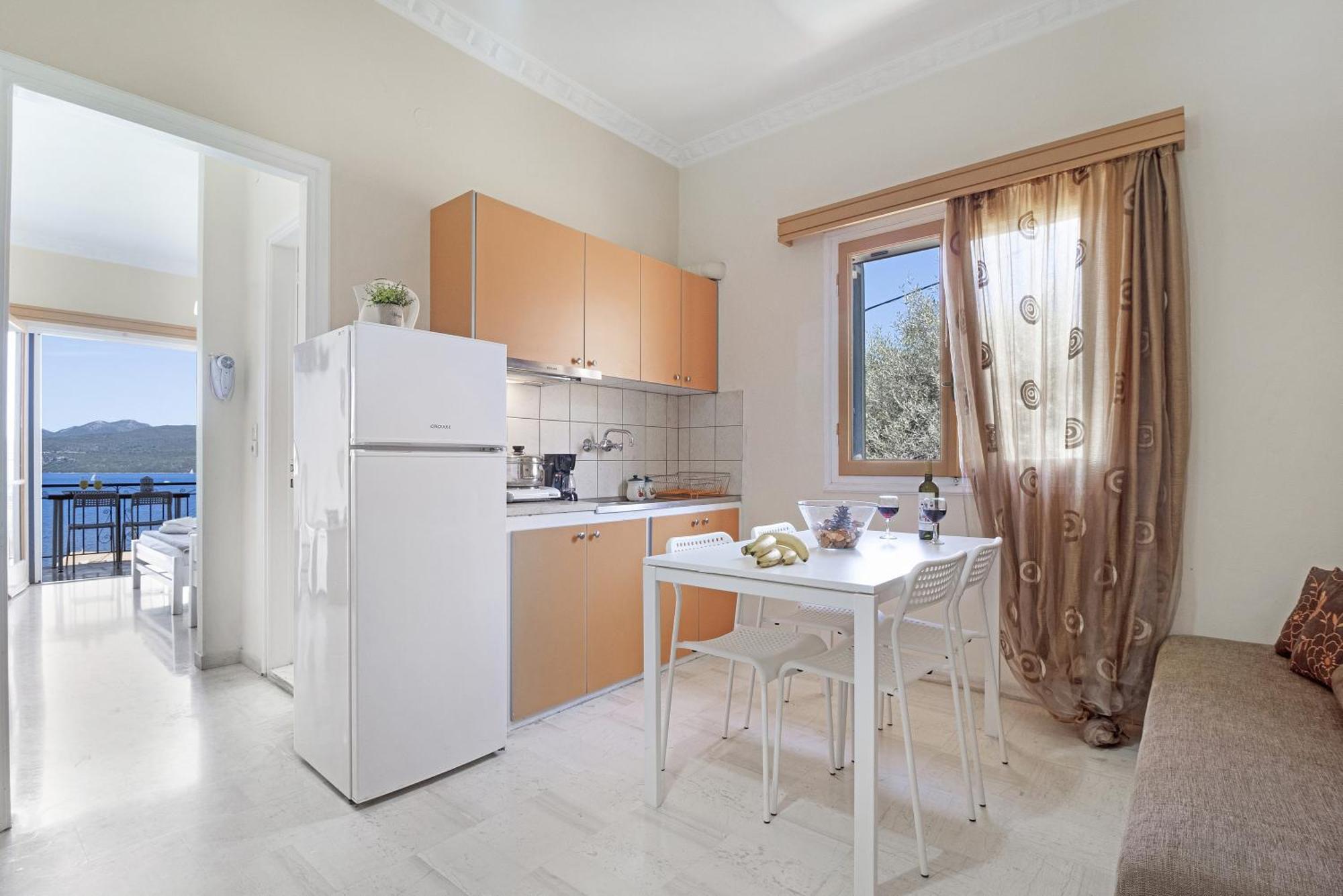 Tasoula With Sea View M4 Apartment