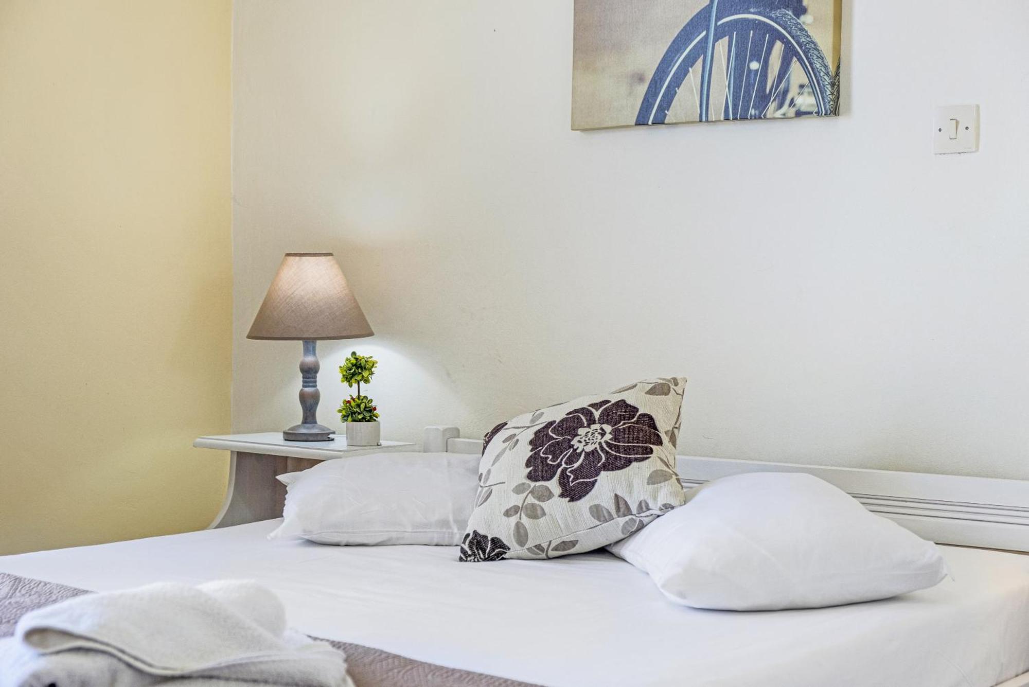 Tasoula With Sea View M4 Apartment