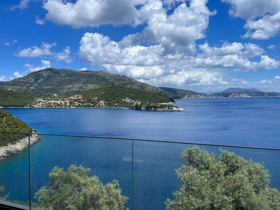 Infinia, Lefkada *