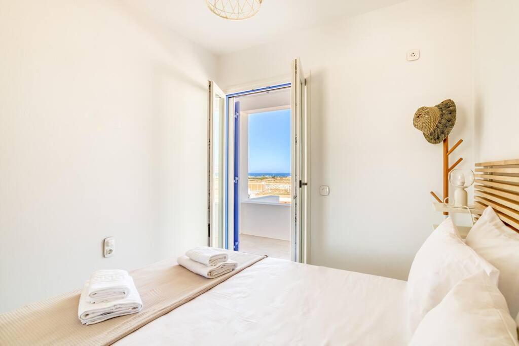 Aetherian Ciel Villas, Cymo