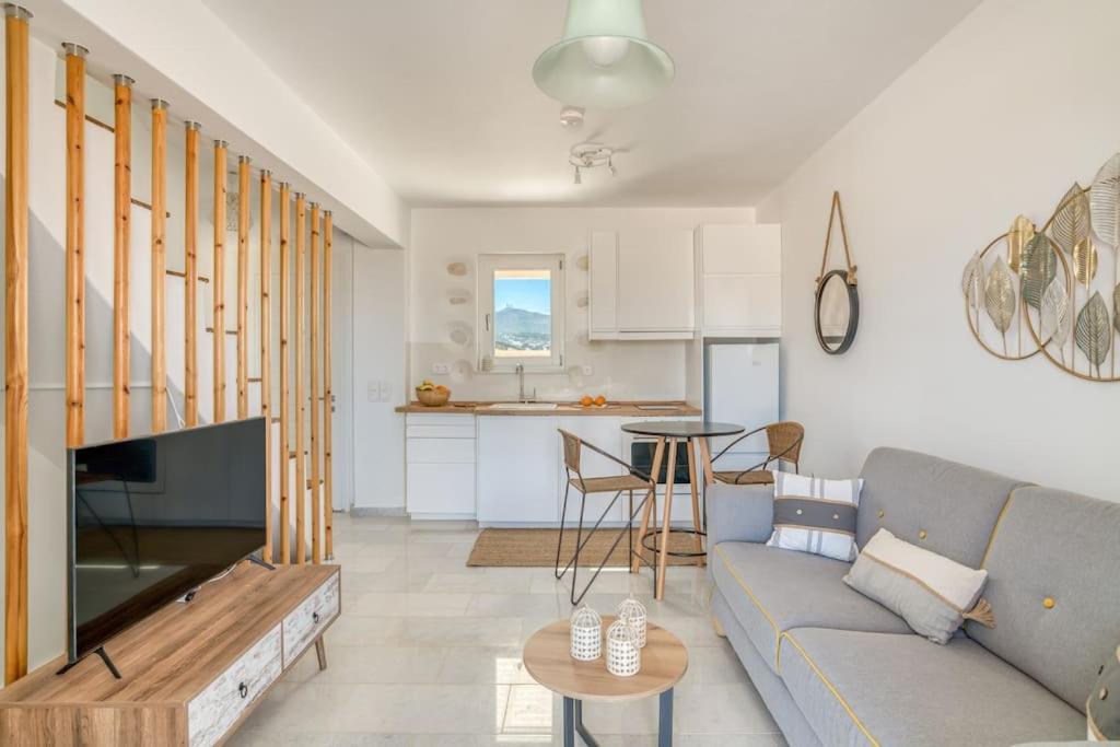 Holiday home Aetherian Ciel Villas, Cymo