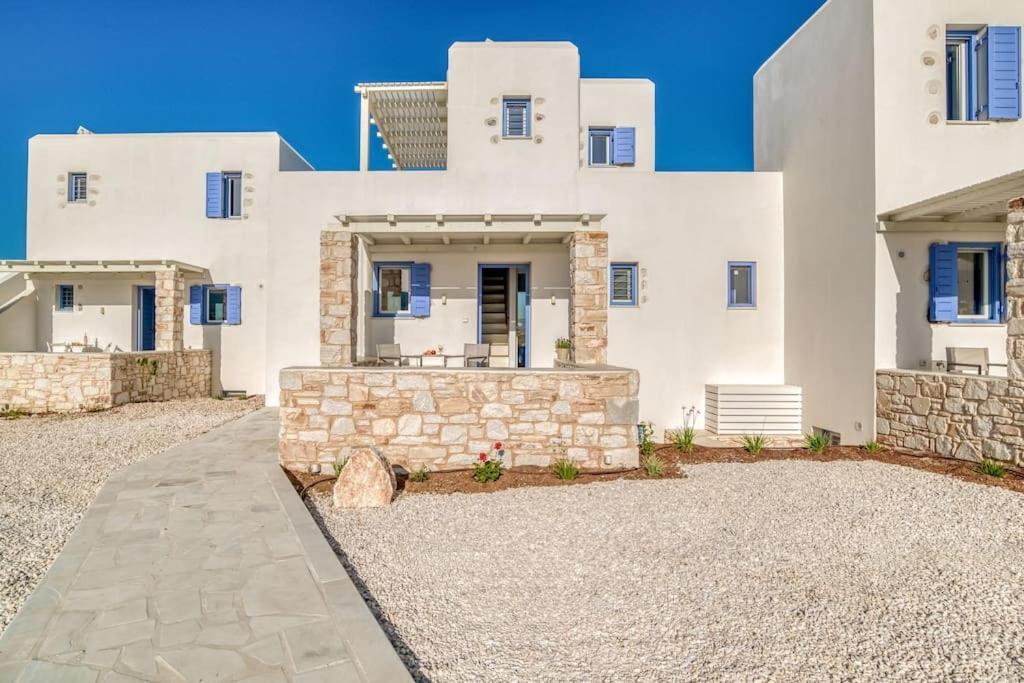 Aetherian Ciel Villas, Cymo *