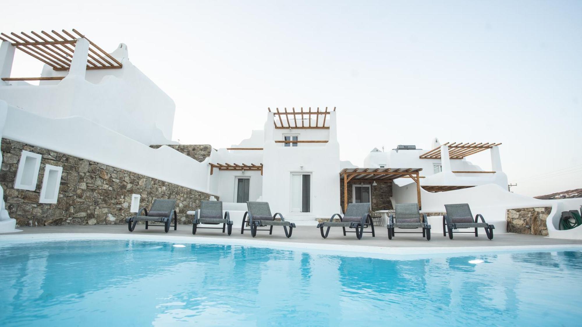 Elia Spirit And By Live&travel Holiday home *