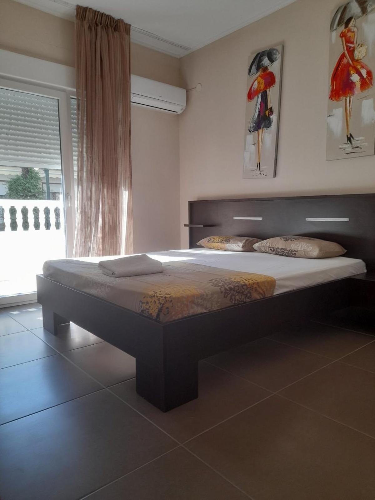 Indigo Luxury * Olympiaki Akti