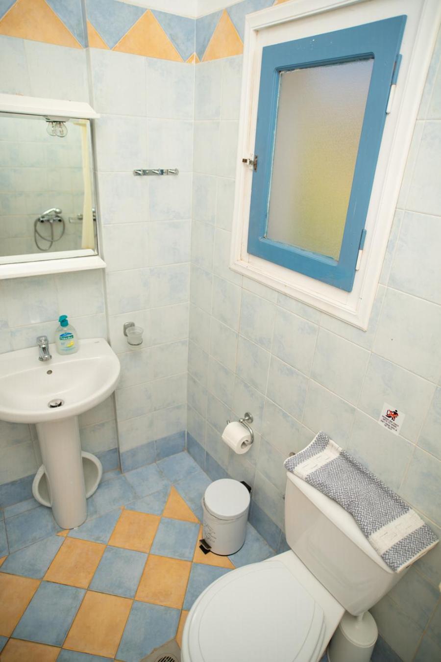 Hotel Manos Megas Gialos - Nites