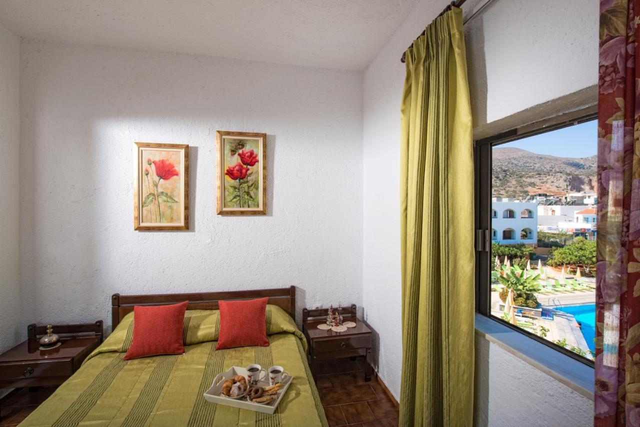 Hotel Holidays