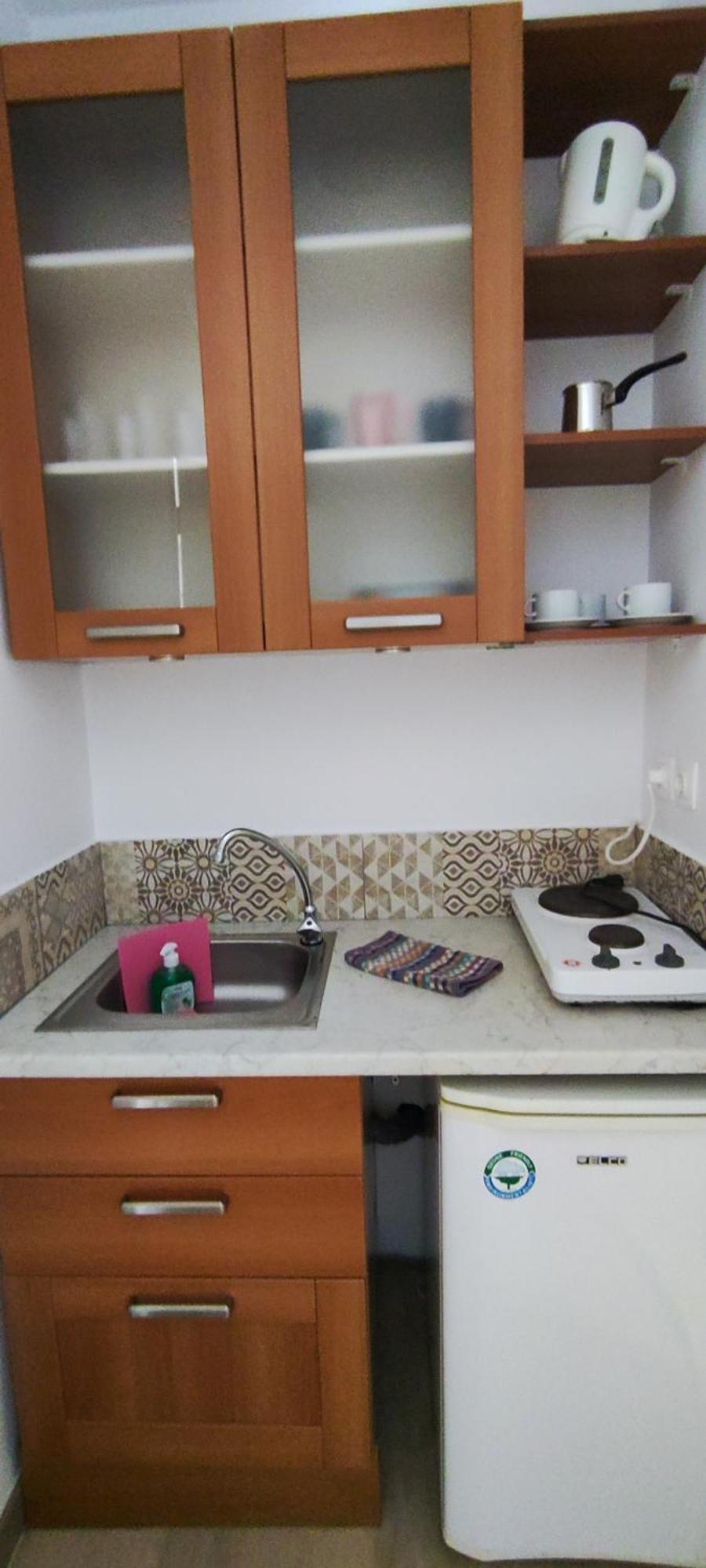Aparthotel Oasis Apartments & Rooms *