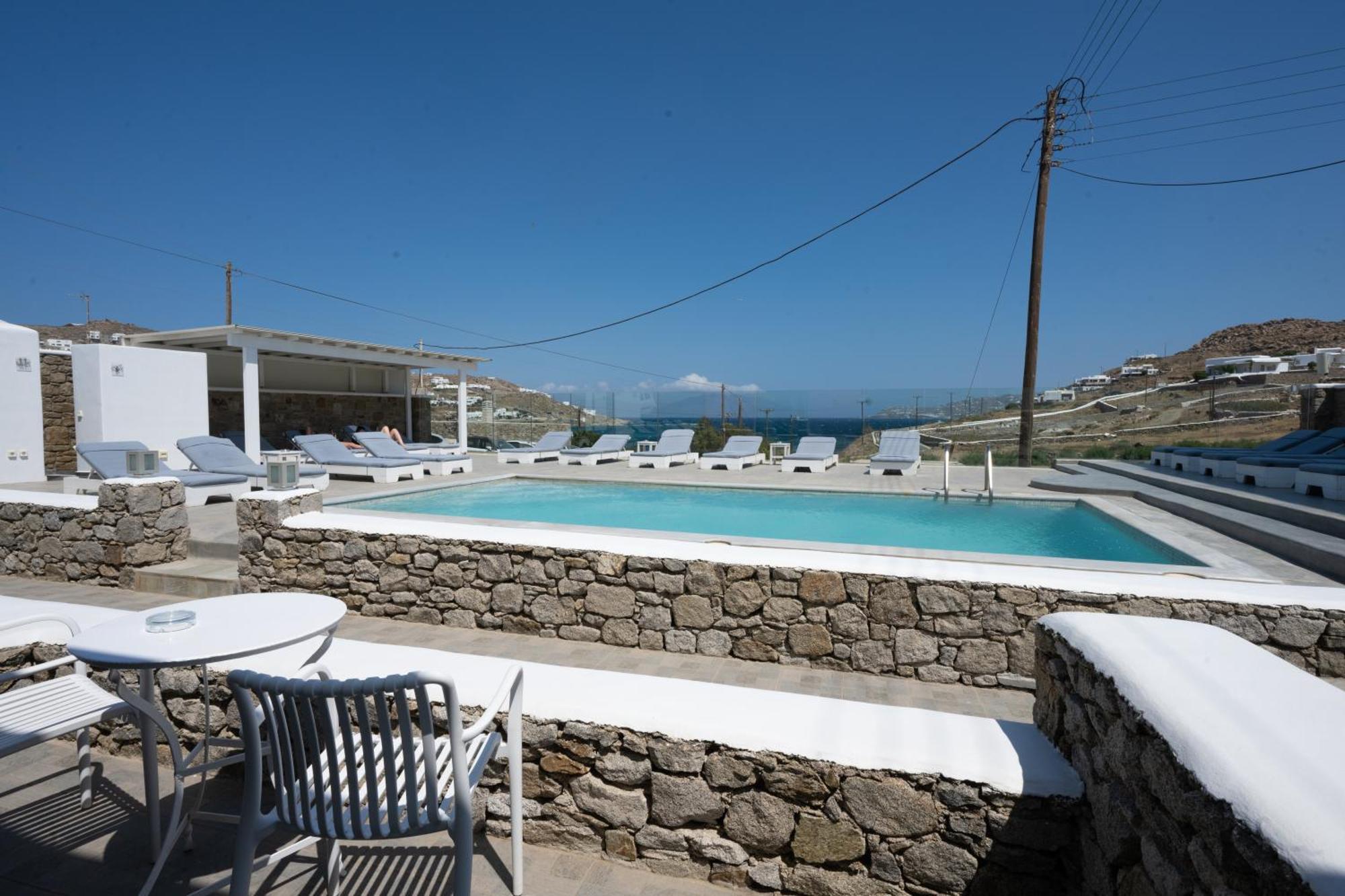 Anixi Hotel
