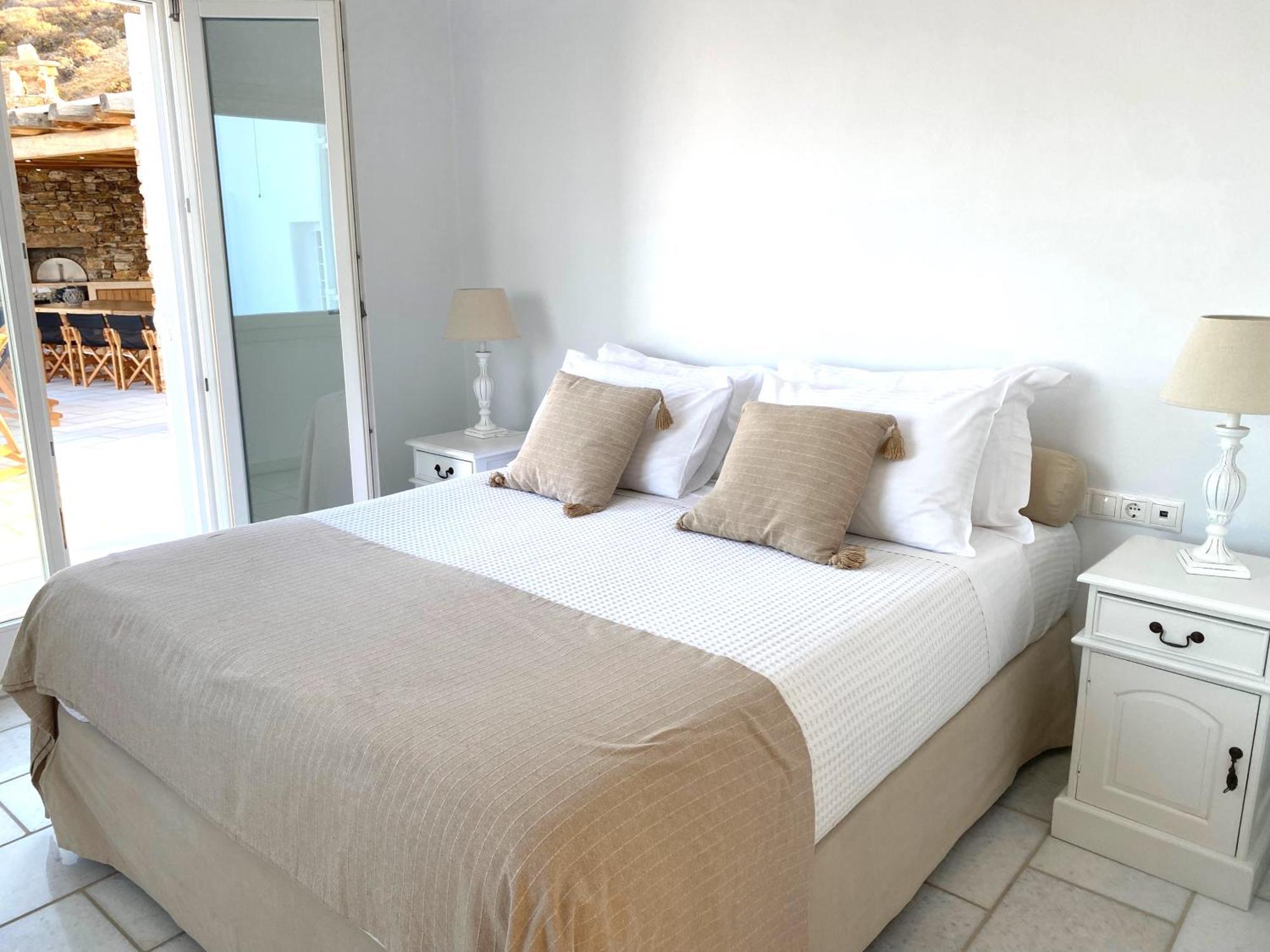 Artemis Villa *